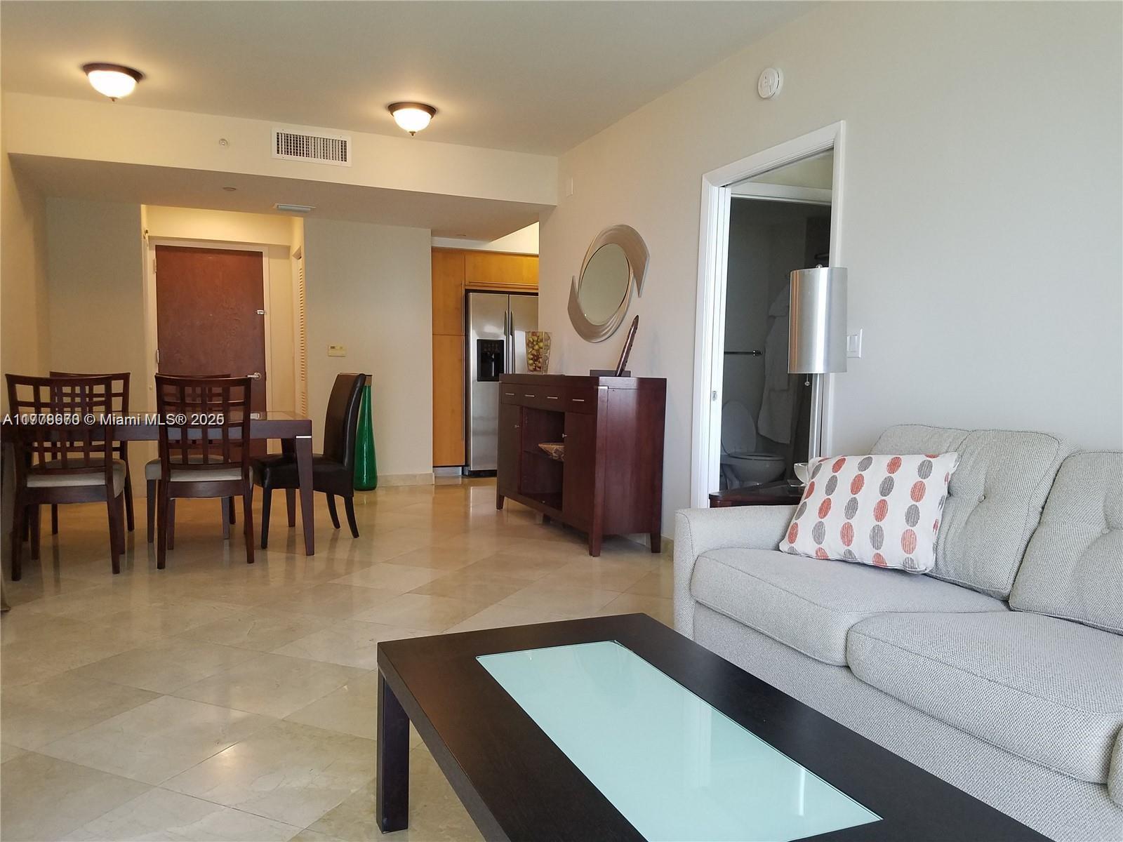 6365 Collins Ave # 910