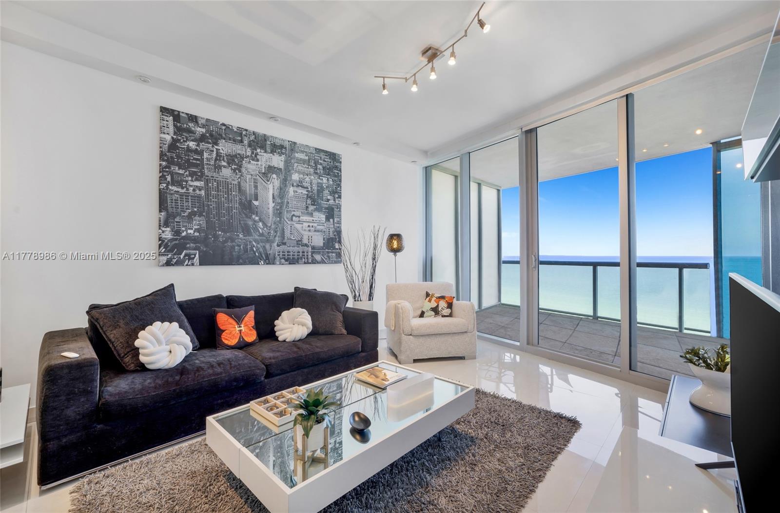 17121 Collins Ave # 1406