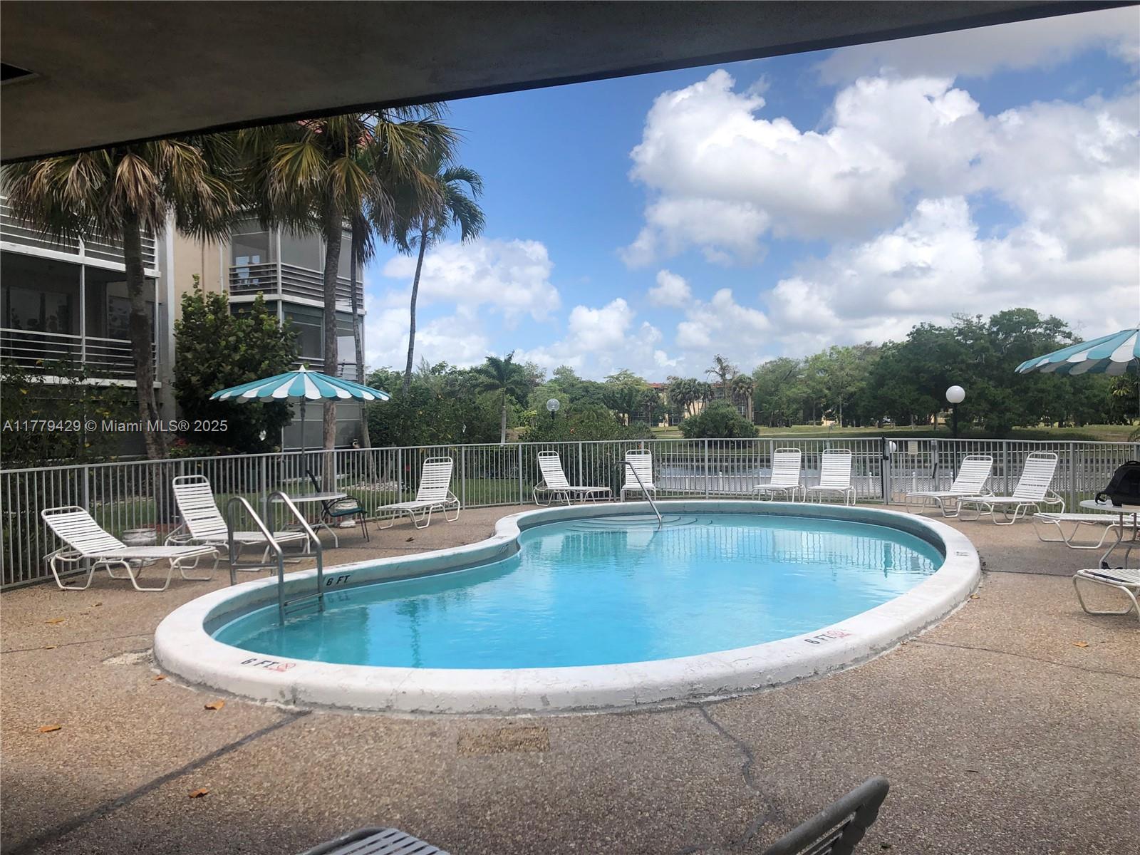 3776 Inverrary Blvd # 205R
