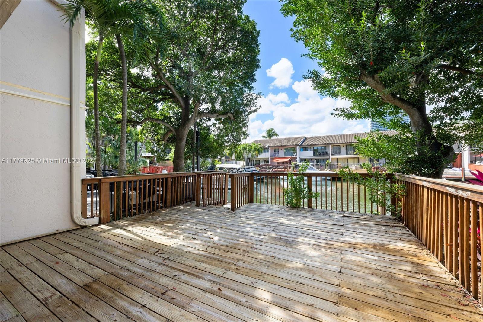16476 NE 27th Ave # 50