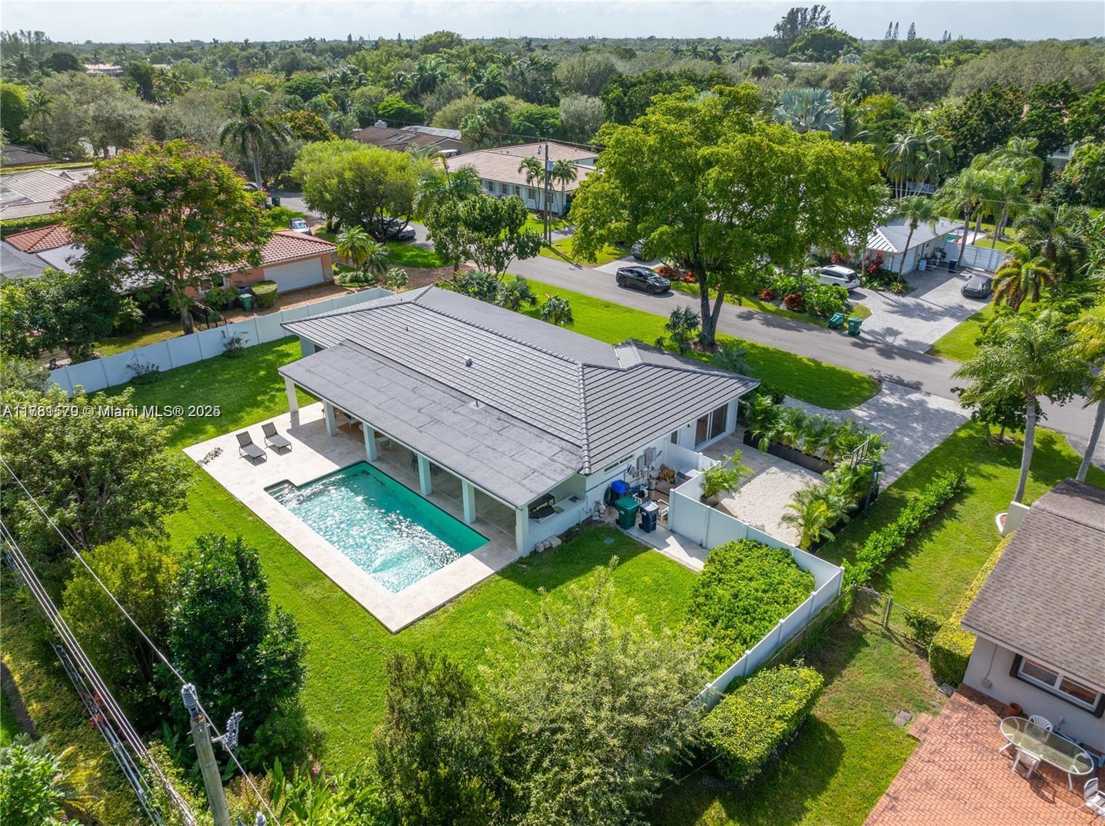 13041 SW 70th Ave