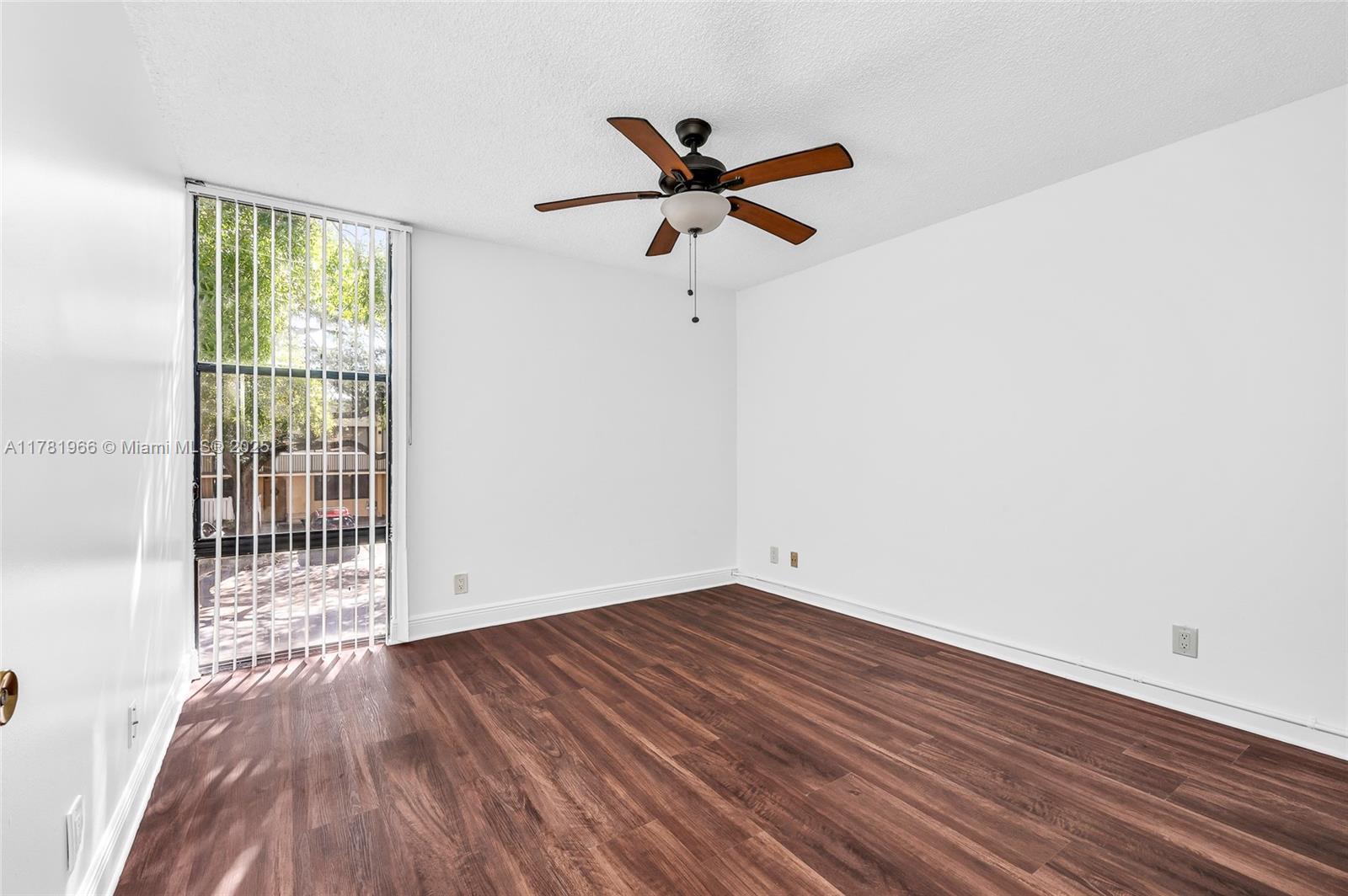 2821 SW 87th Ave # 808