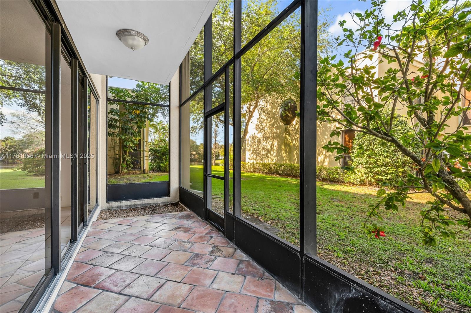 2821 SW 87th Ave # 808