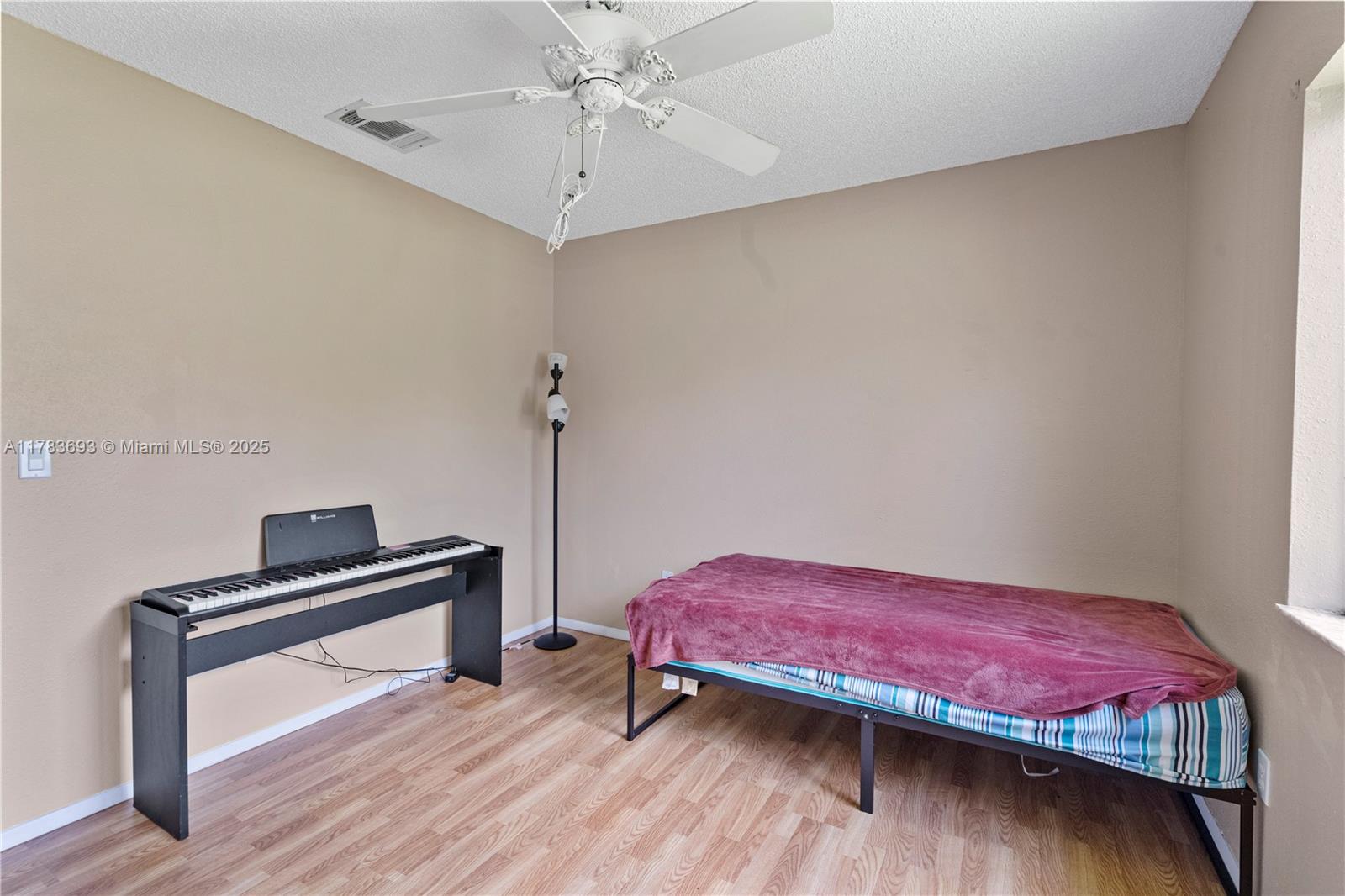 1811 Barker St. NE