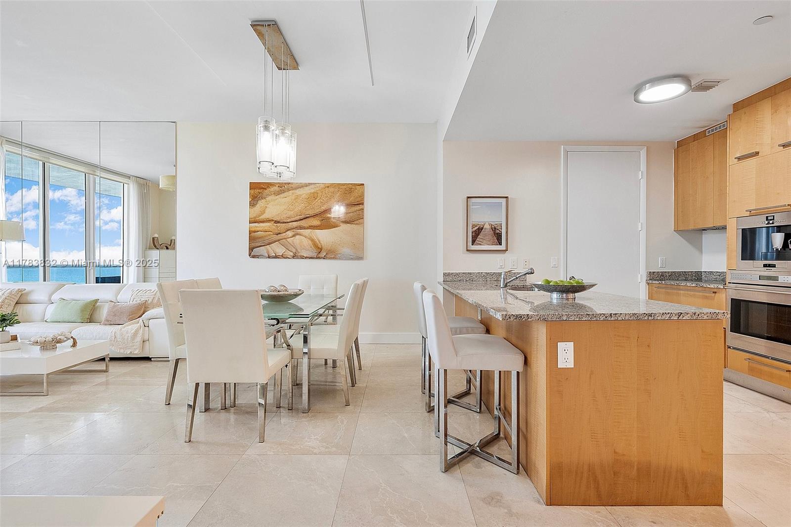 15811 Collins Ave # 802