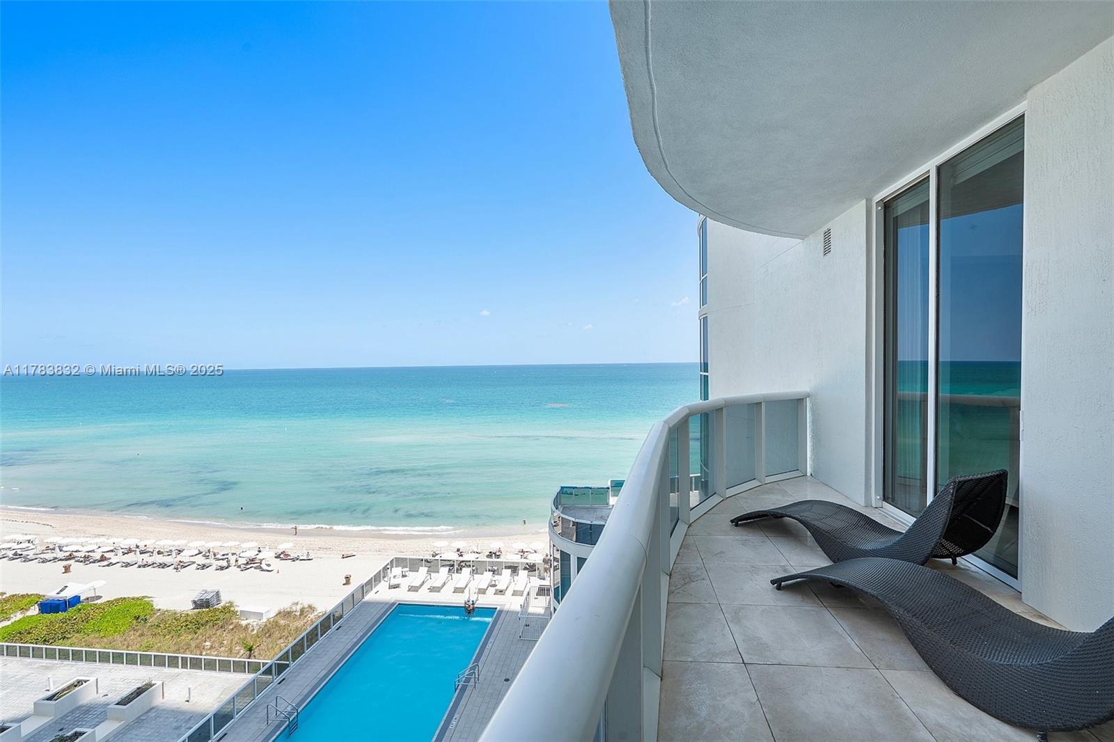 15811 Collins Ave # 802