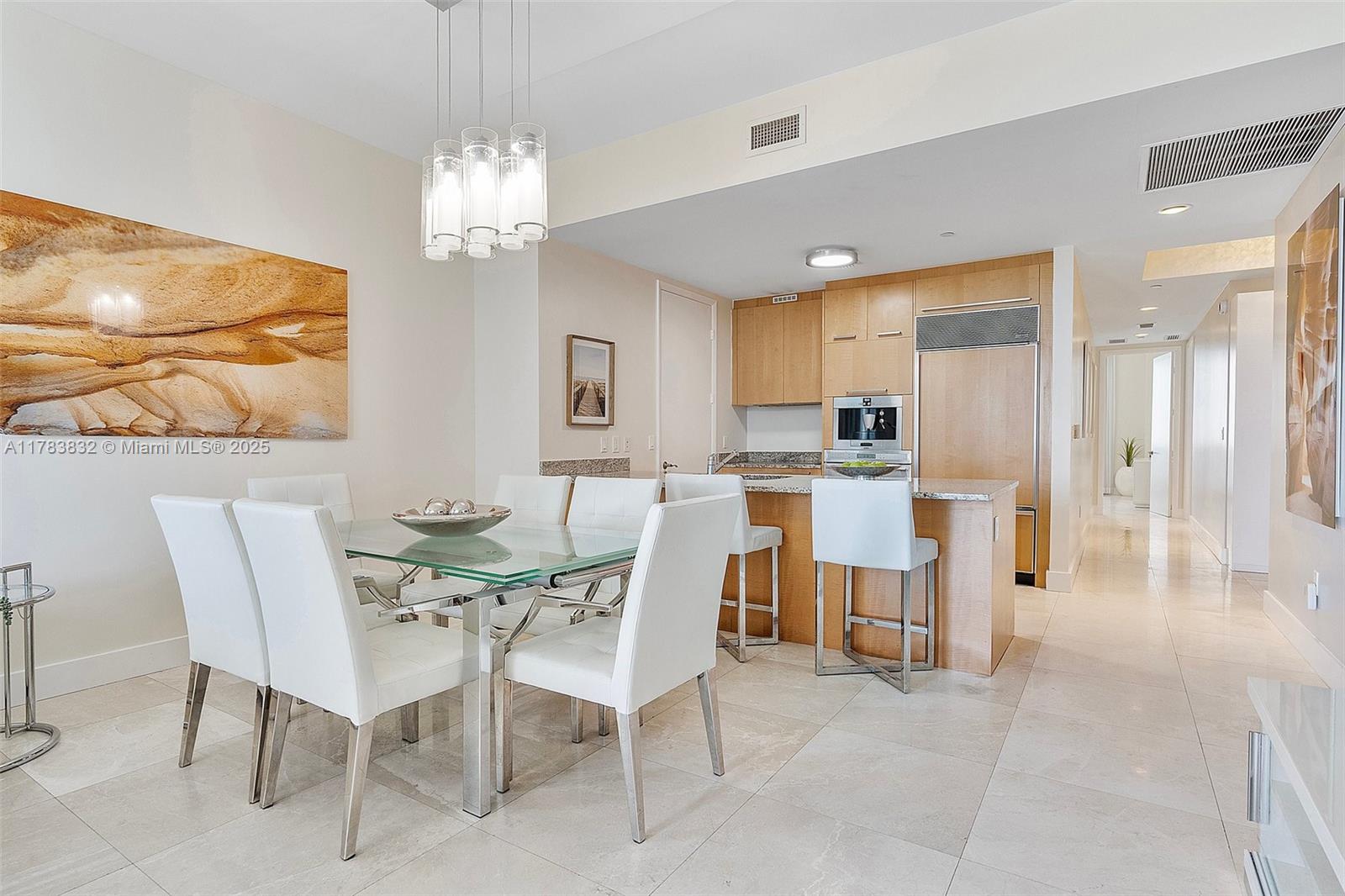 15811 Collins Ave # 802