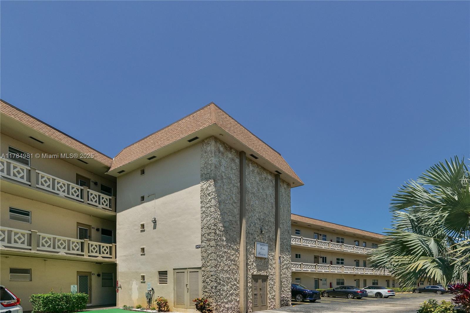 3401 NW 47th Ave # 514