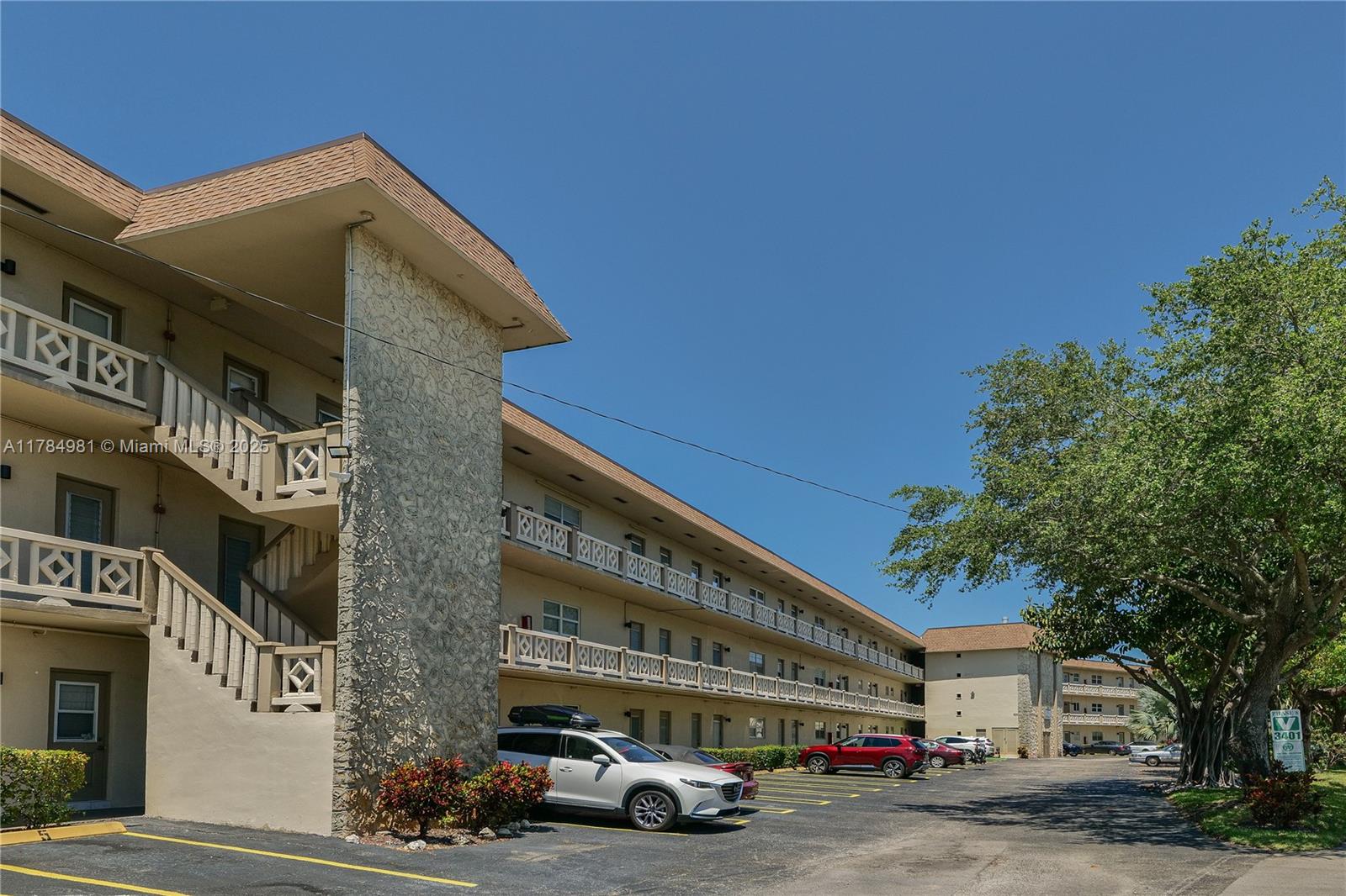 3401 NW 47th Ave # 514