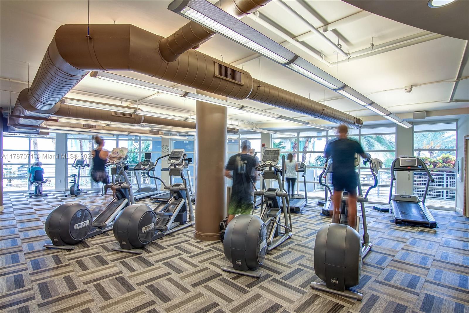 244 Biscayne Blvd # 3007