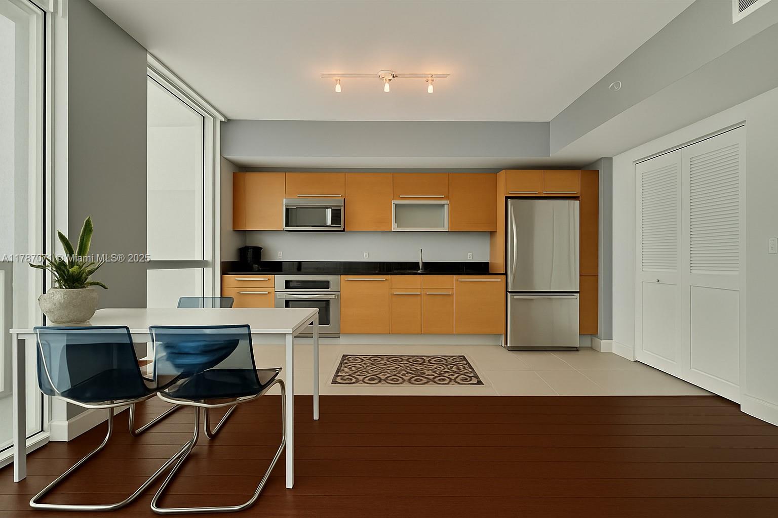 244 Biscayne Blvd # 3007