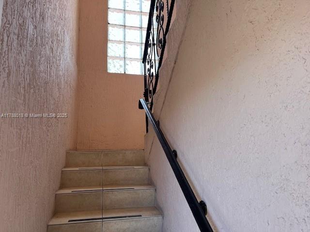 2836 SW 2nd St # 2