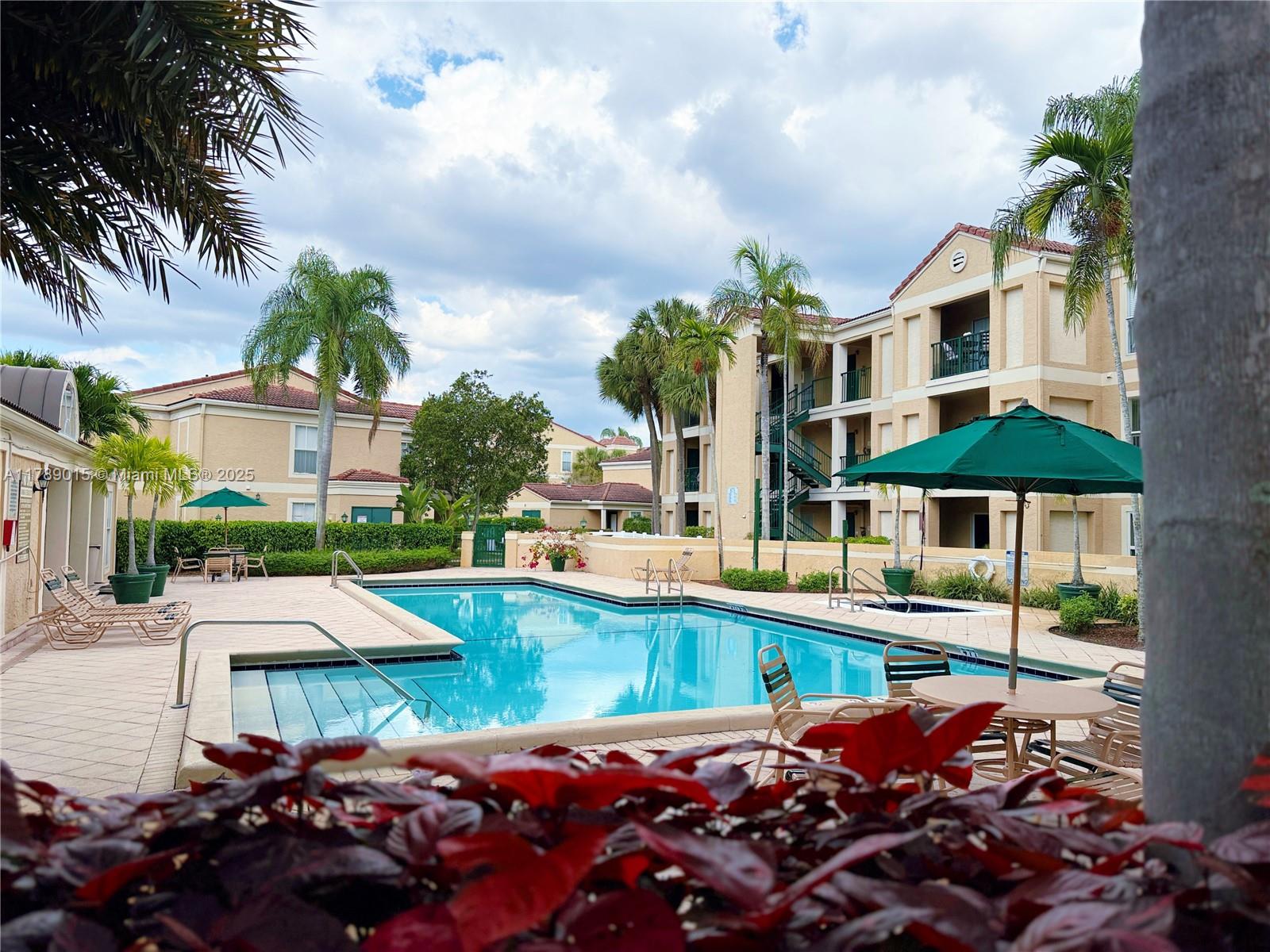 805 Riverside Dr # 1111