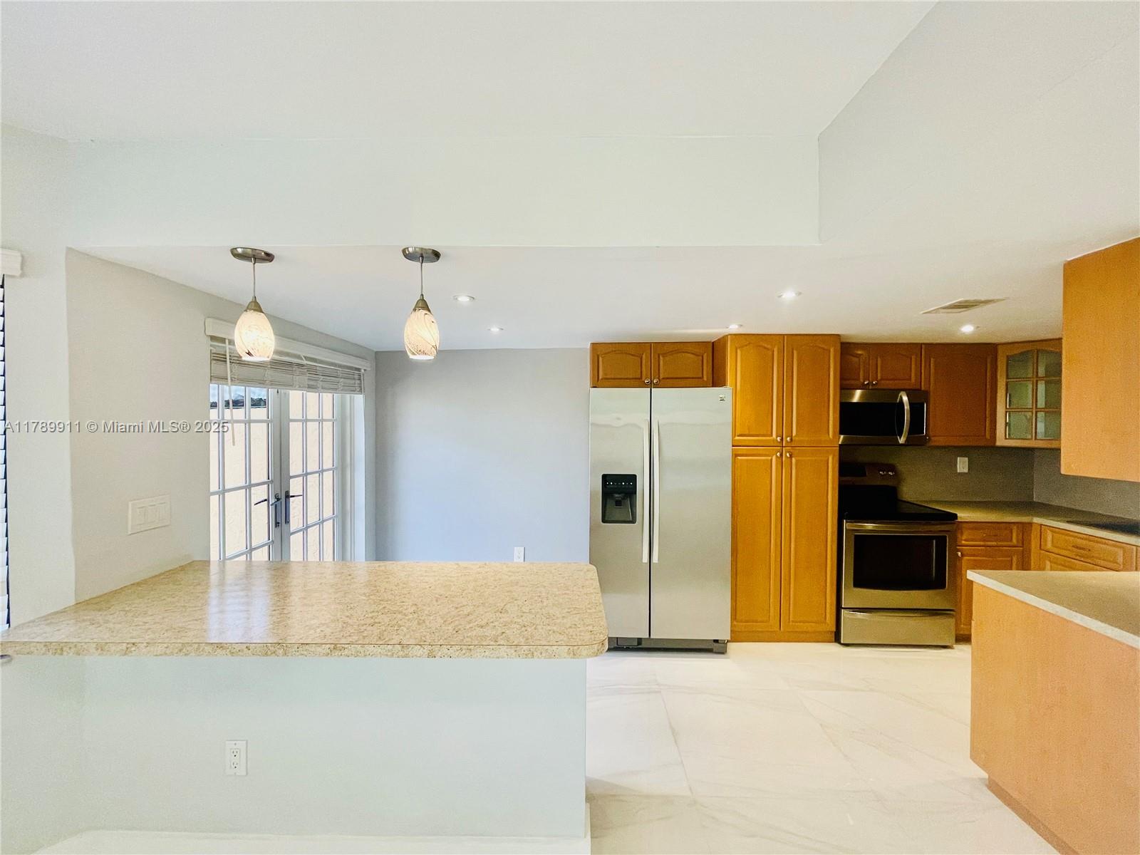 11325 SW 9th Ct # 11325