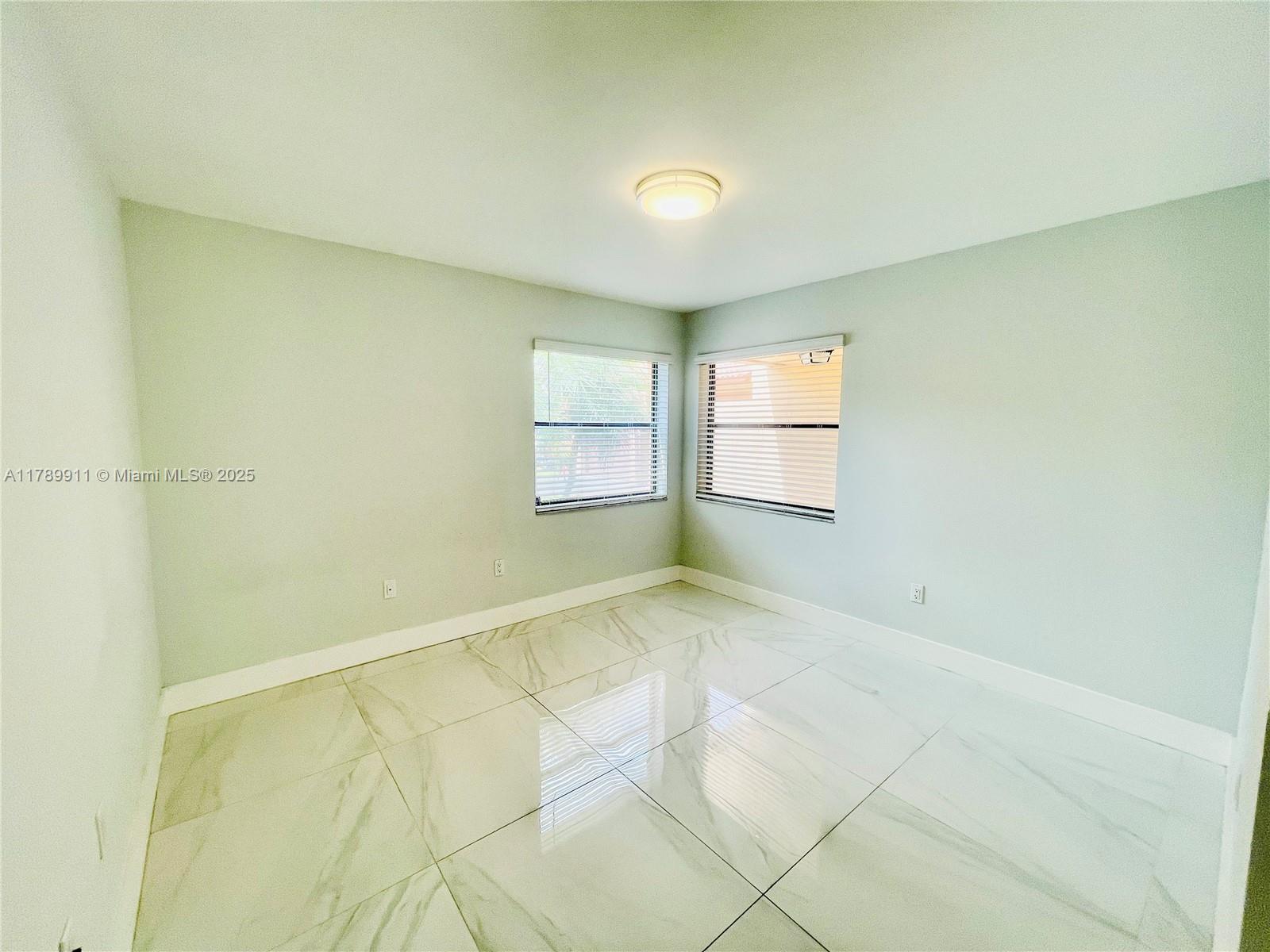 11325 SW 9th Ct # 11325