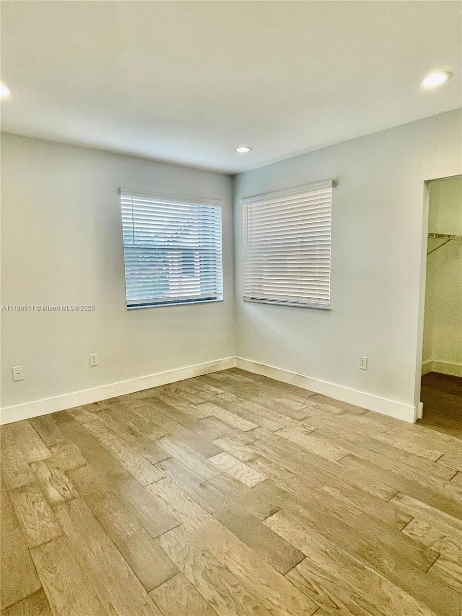 11325 SW 9th Ct # 11325