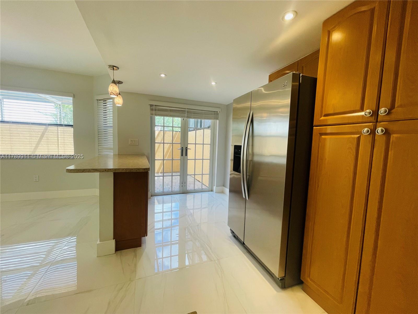 11325 SW 9th Ct # 11325