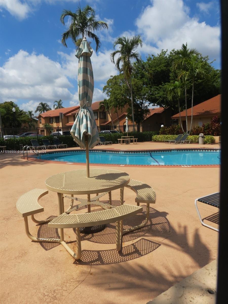 11325 SW 9th Ct # 11325