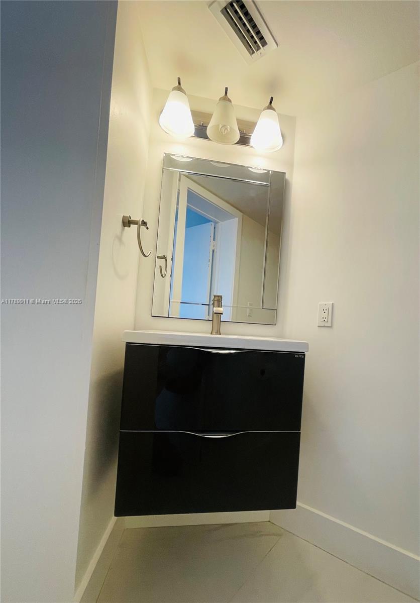 11325 SW 9th Ct # 11325