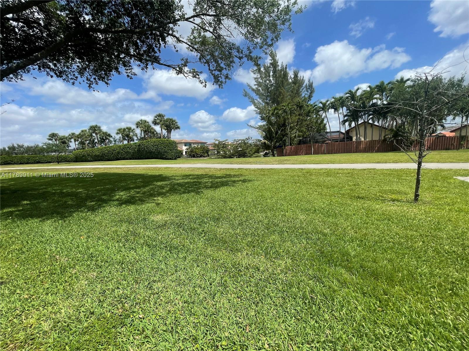 11325 SW 9th Ct # 11325