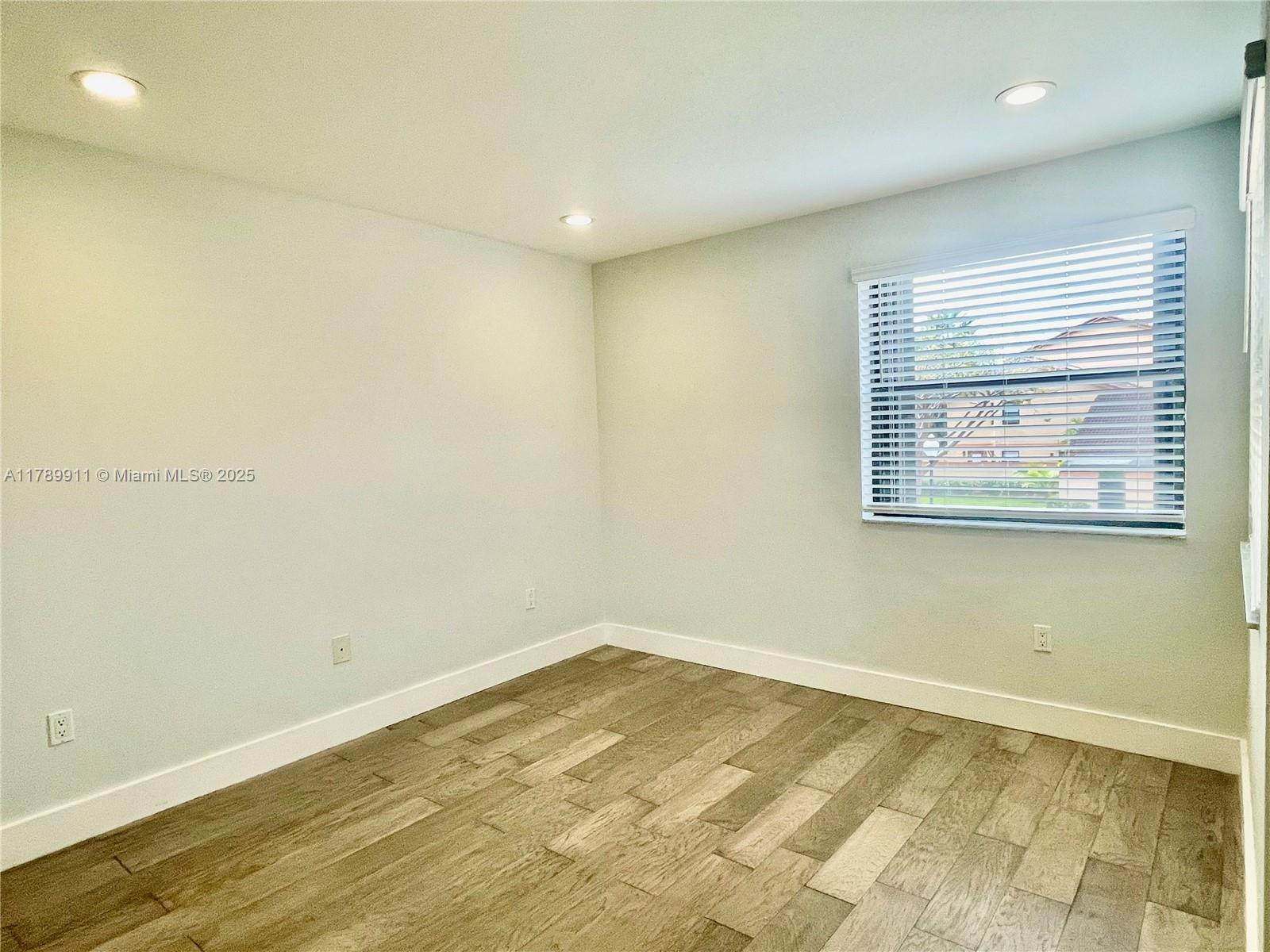 11325 SW 9th Ct # 11325