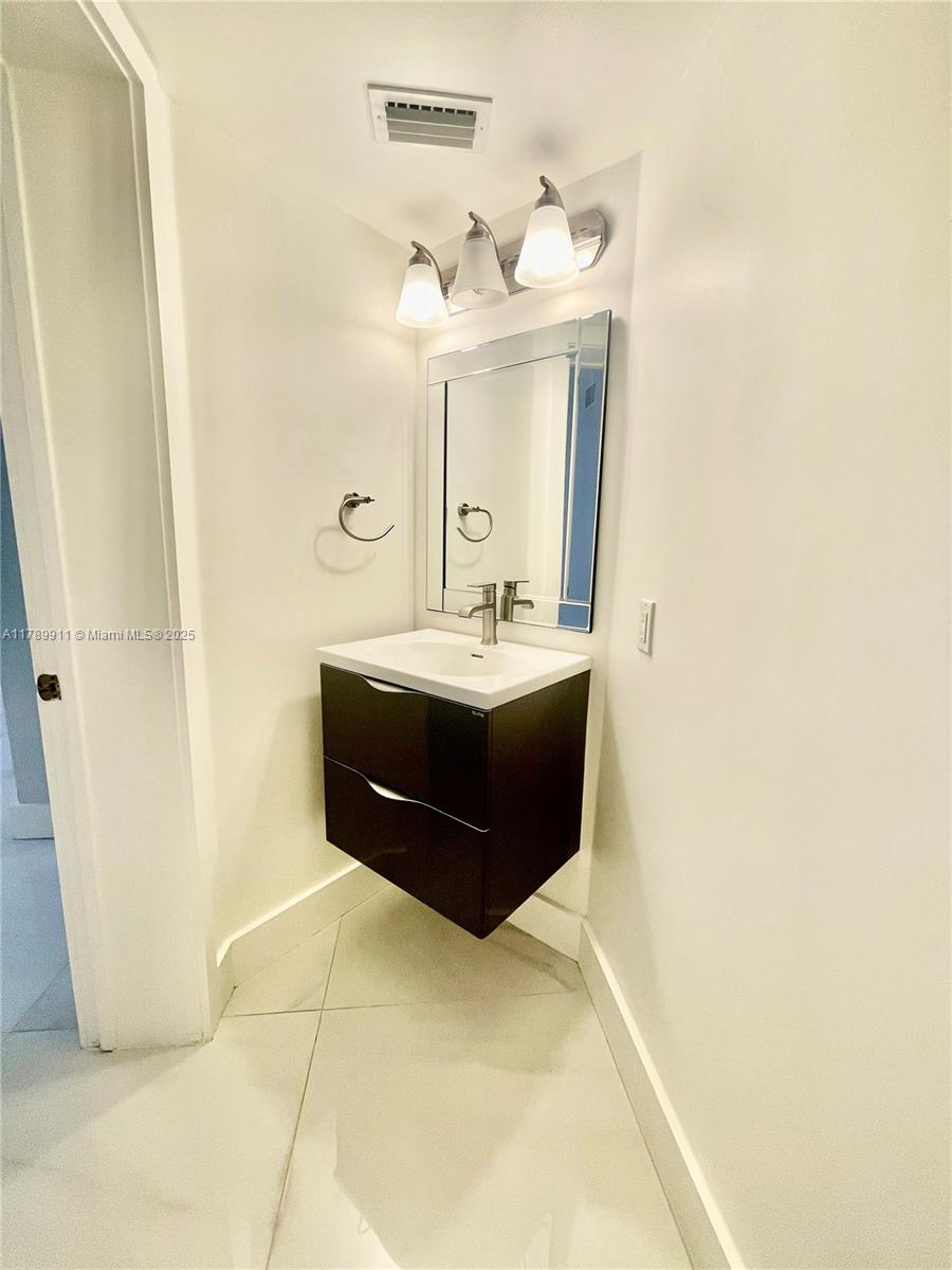 11325 SW 9th Ct # 11325