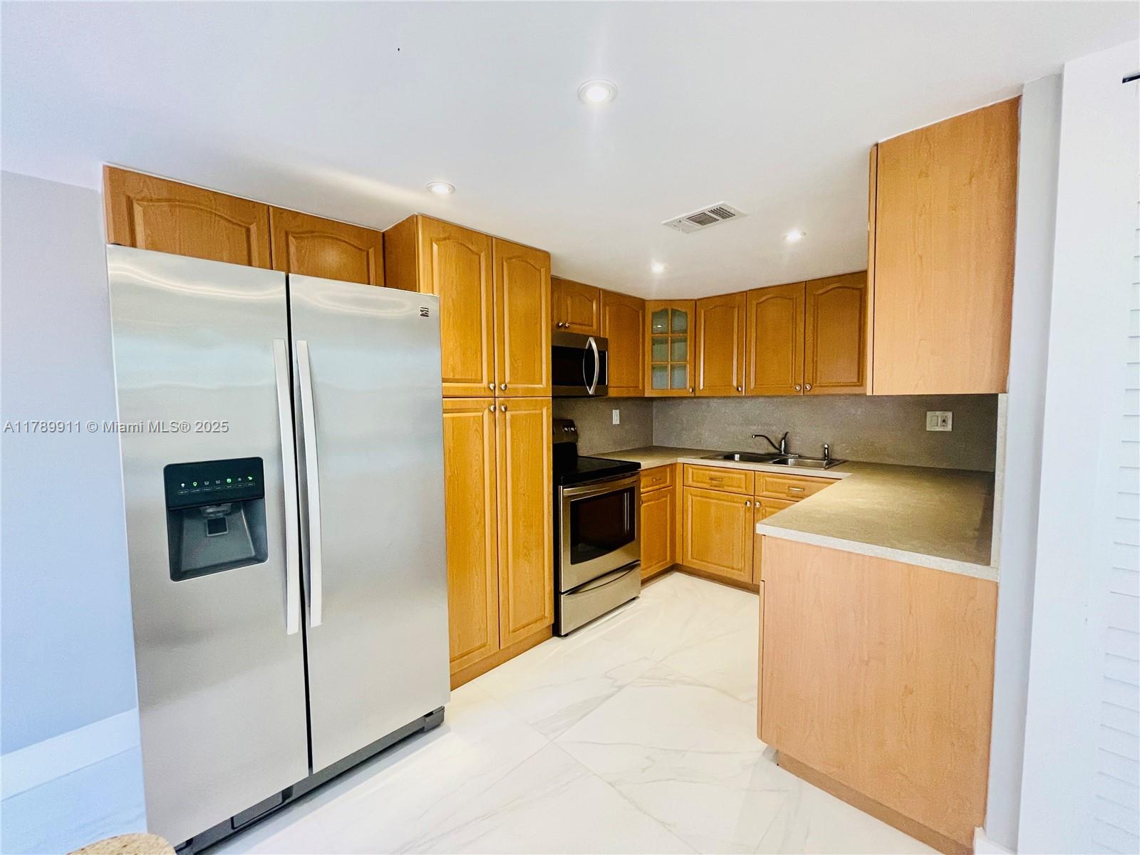 11325 SW 9th Ct # 11325