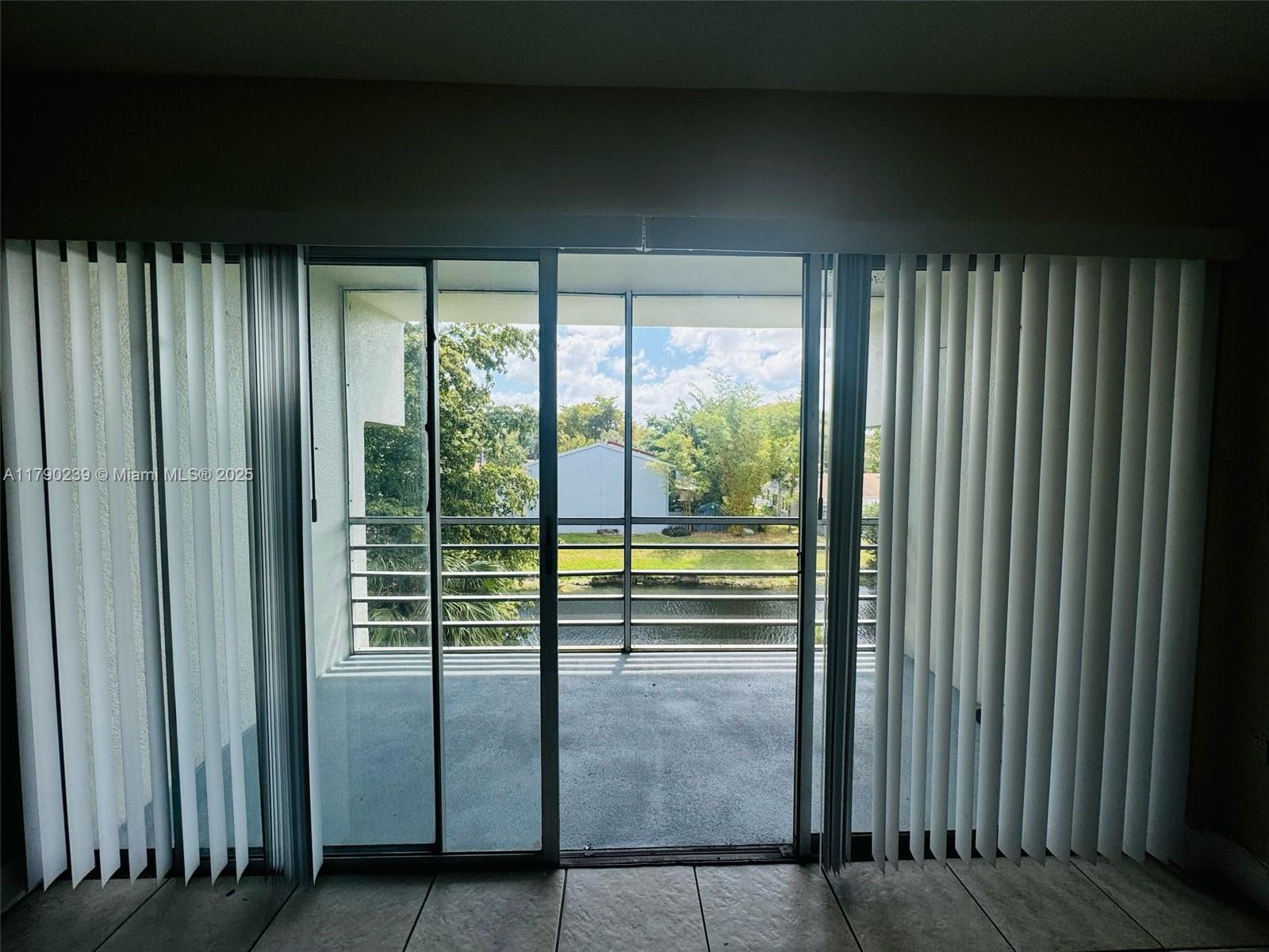 4215 N University Dr # 315