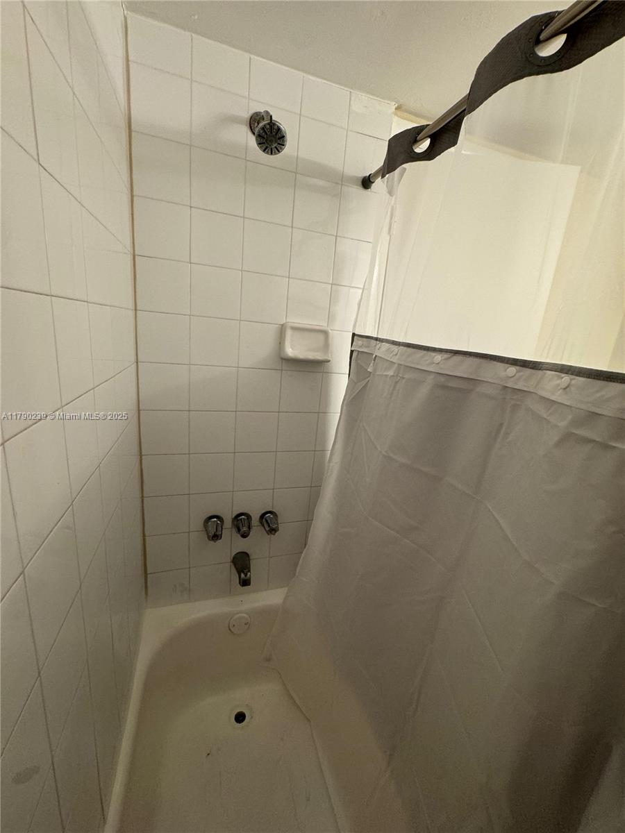 4215 N University Dr # 315