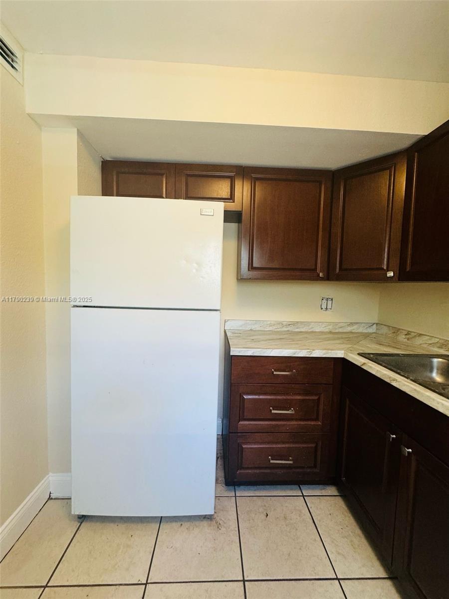 4215 N University Dr # 315