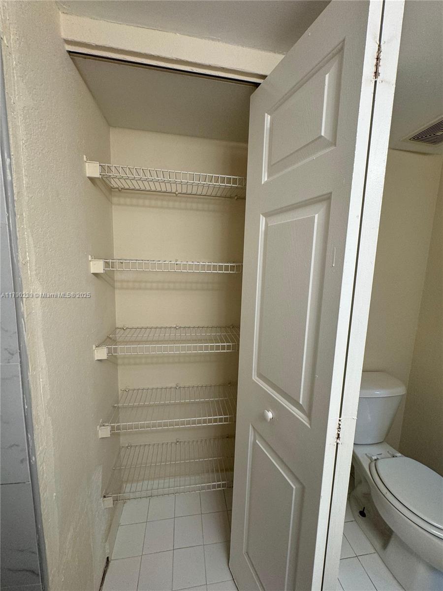 4215 N University Dr # 315