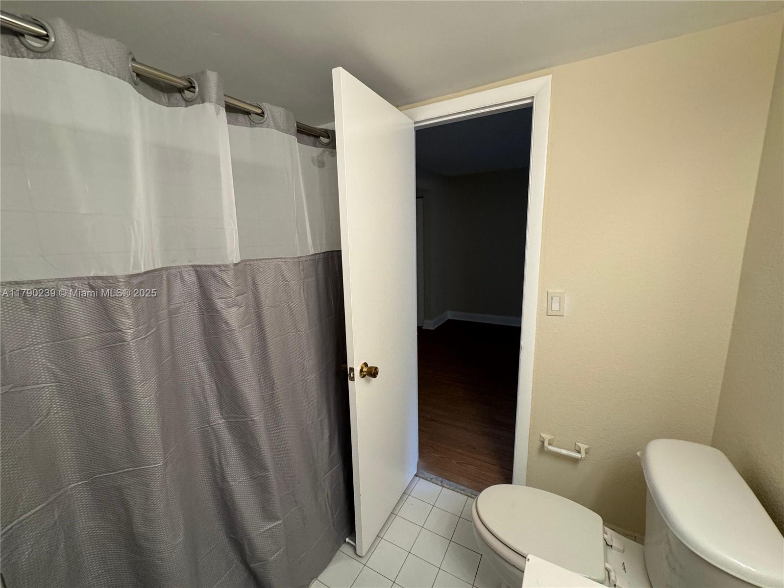 4215 N University Dr # 315