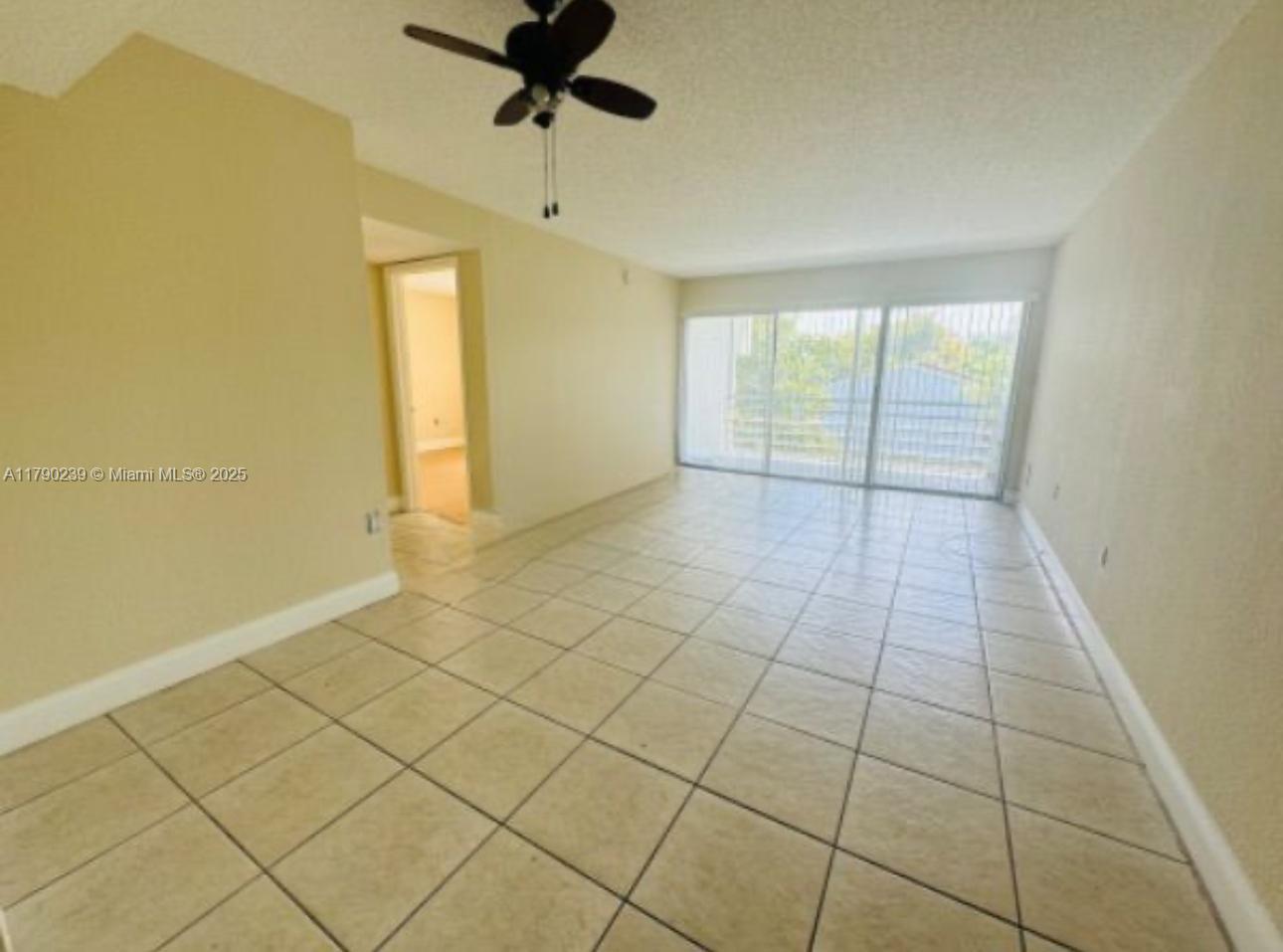 4215 N University Dr # 315