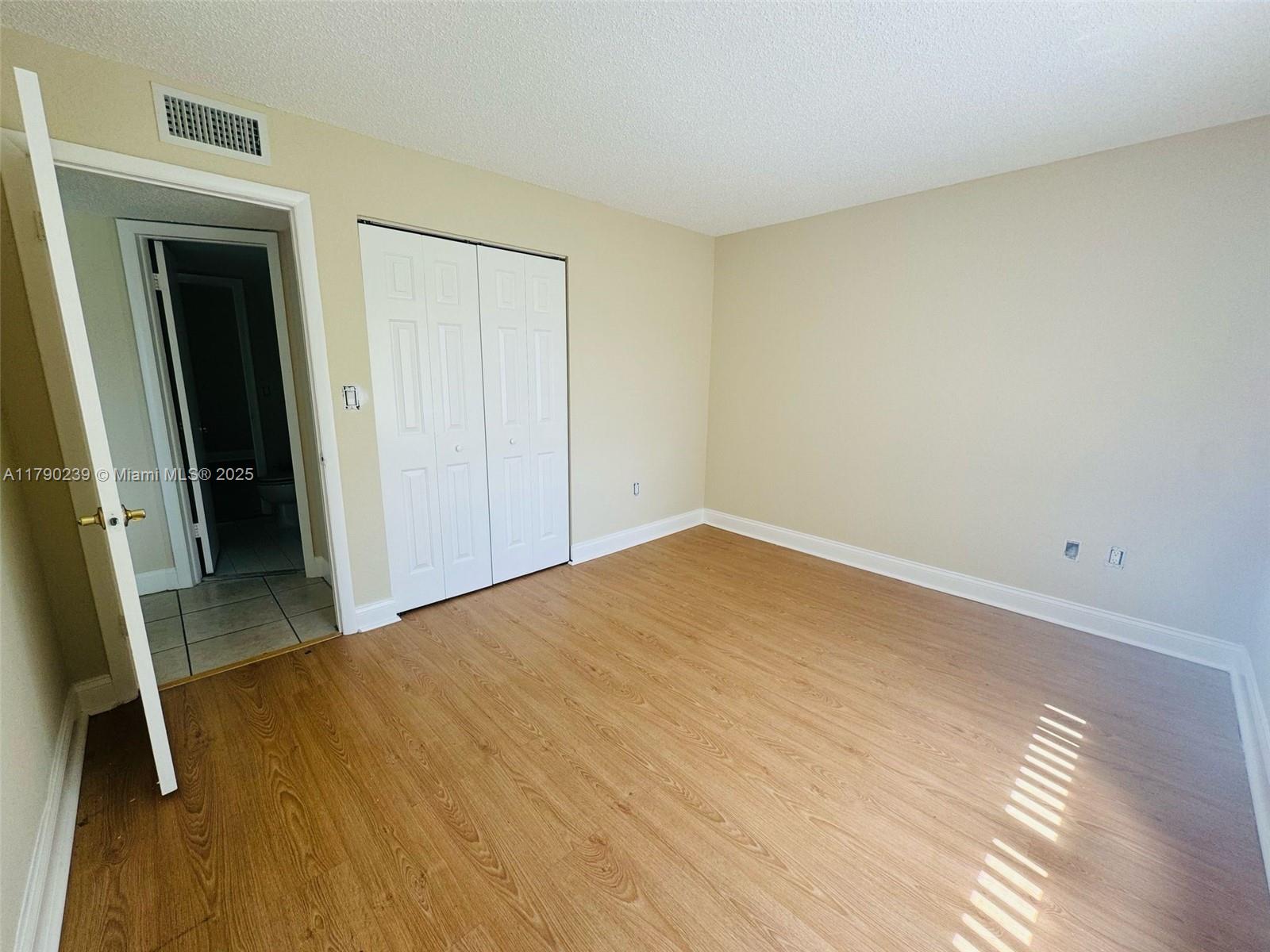 4215 N University Dr # 315