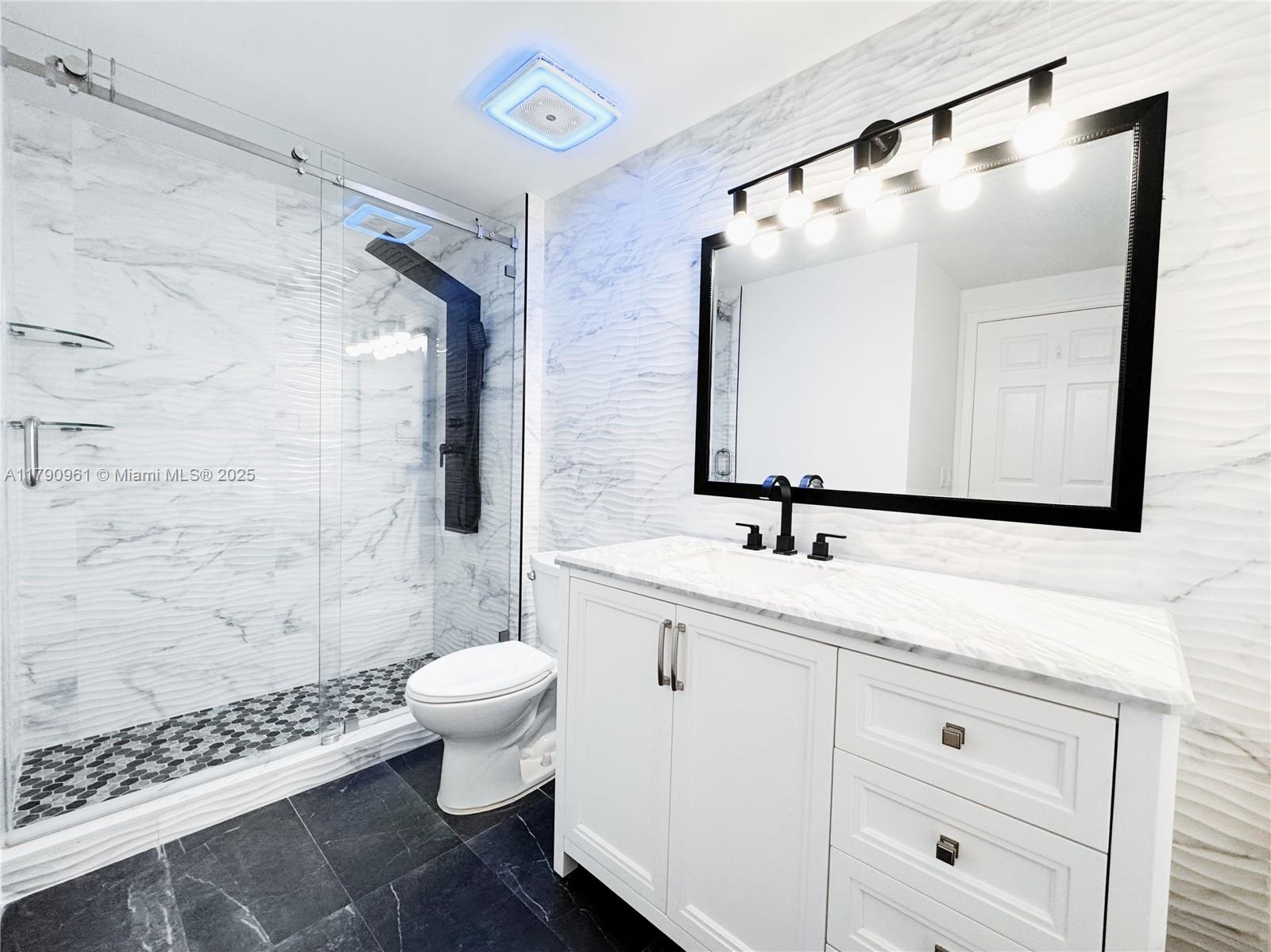 8440 SW 8th St # 304A