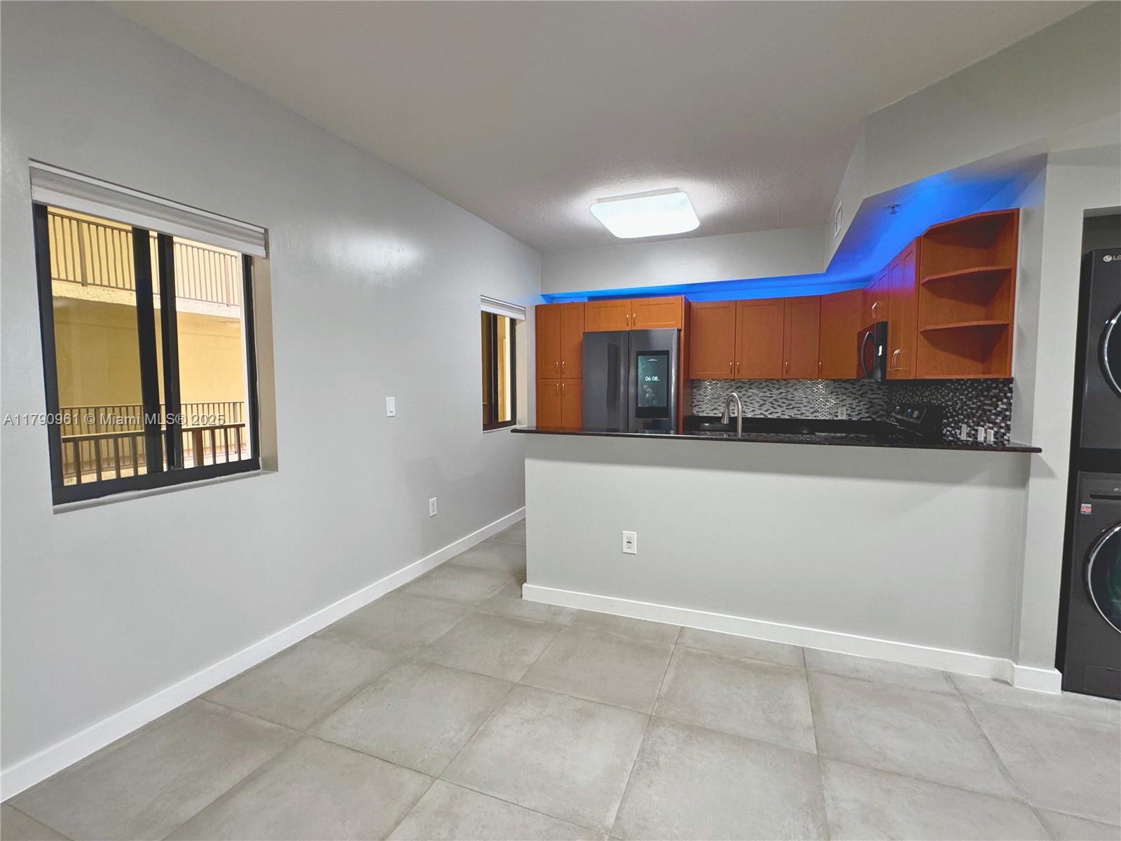 8440 SW 8th St # 304A