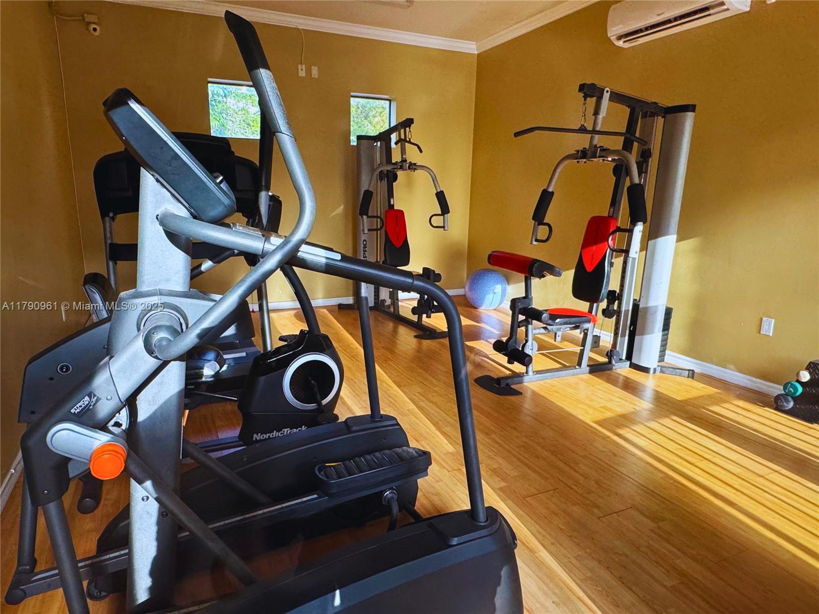 8440 SW 8th St # 304A