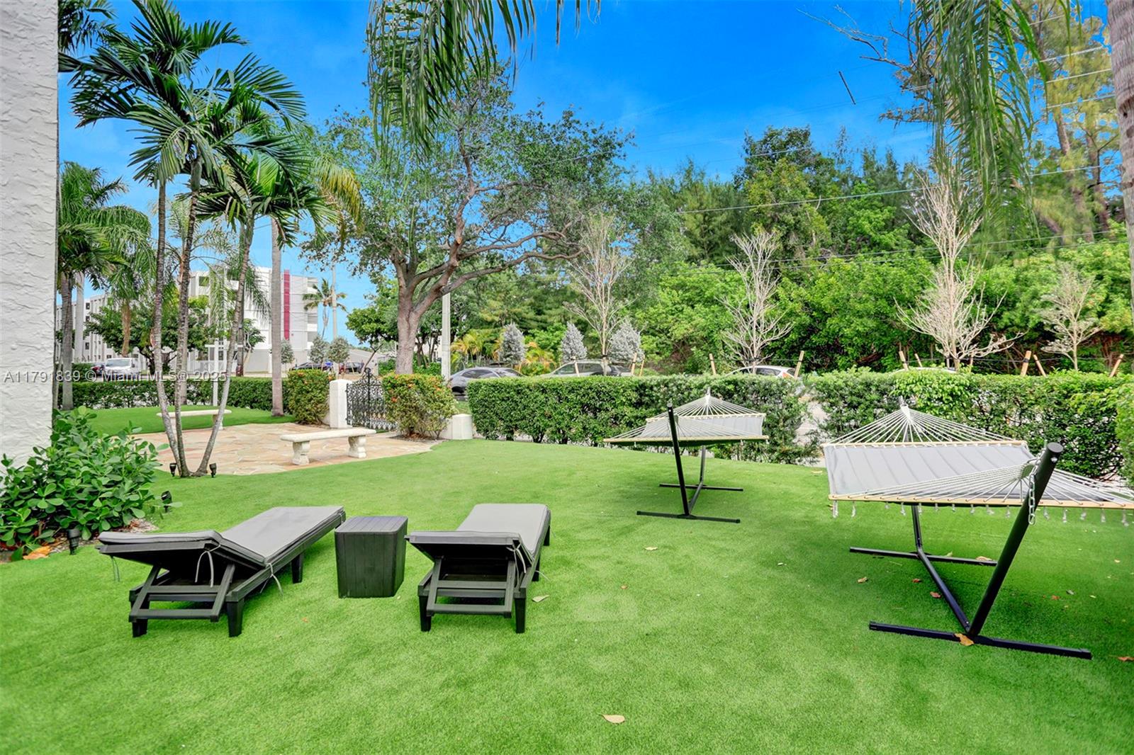 1656 Polk St # 1