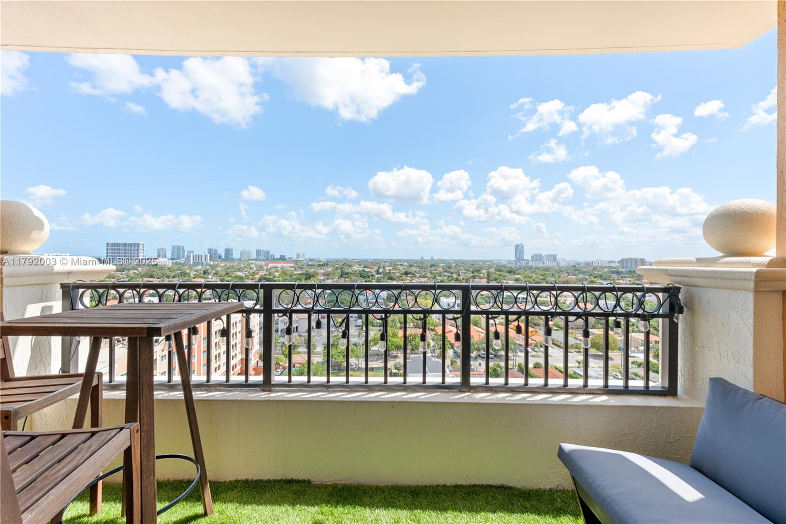 3232 Coral Way # 1507