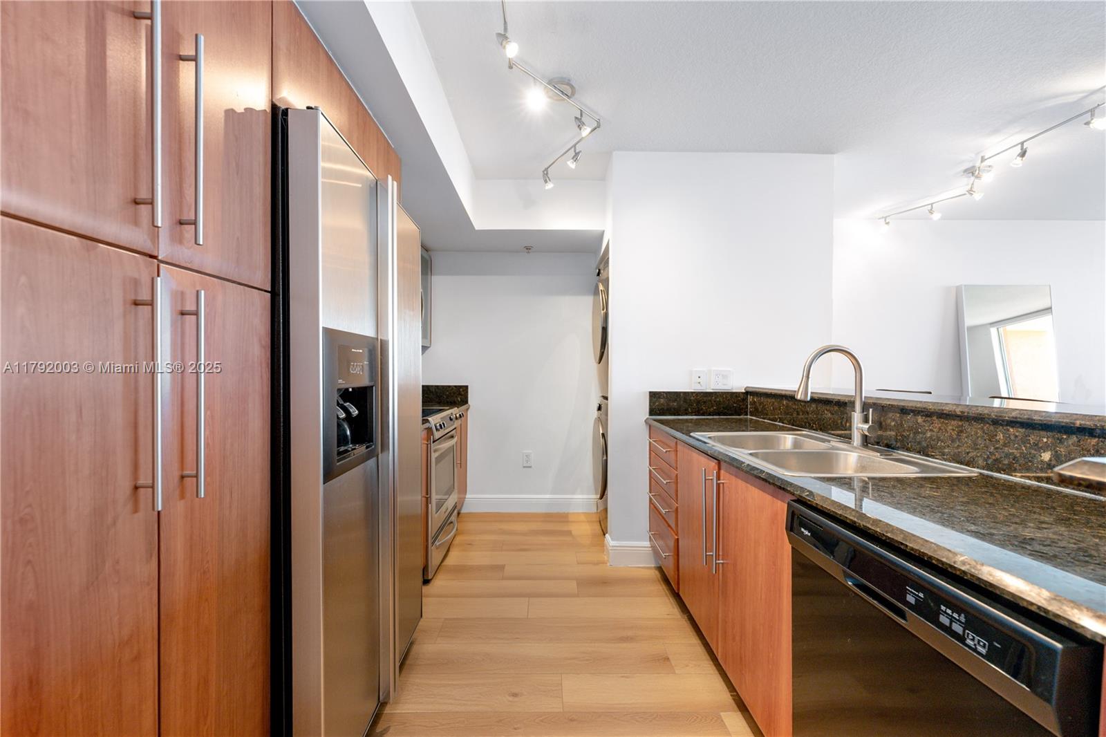 3232 Coral Way # 1507