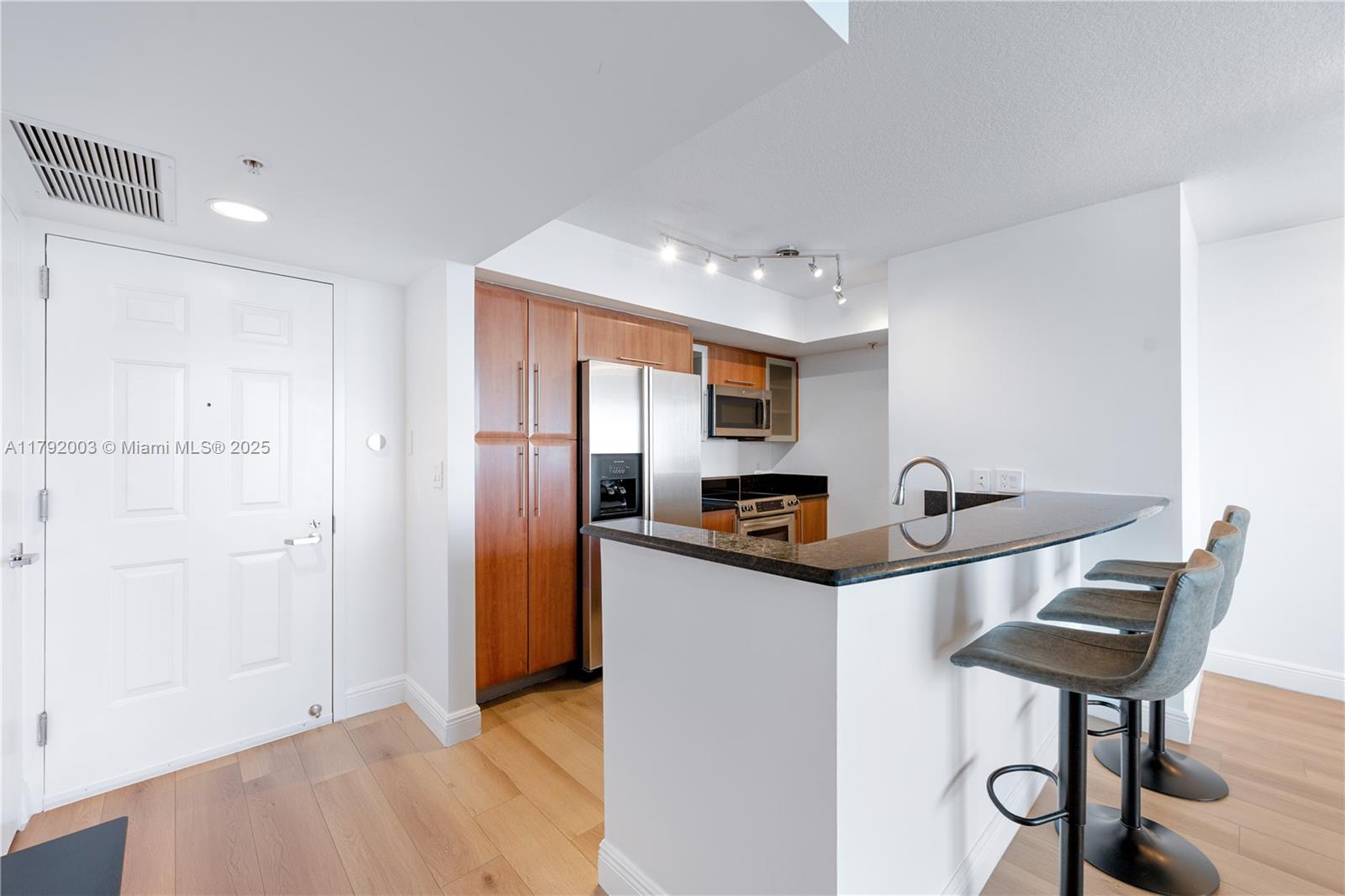 3232 Coral Way # 1507