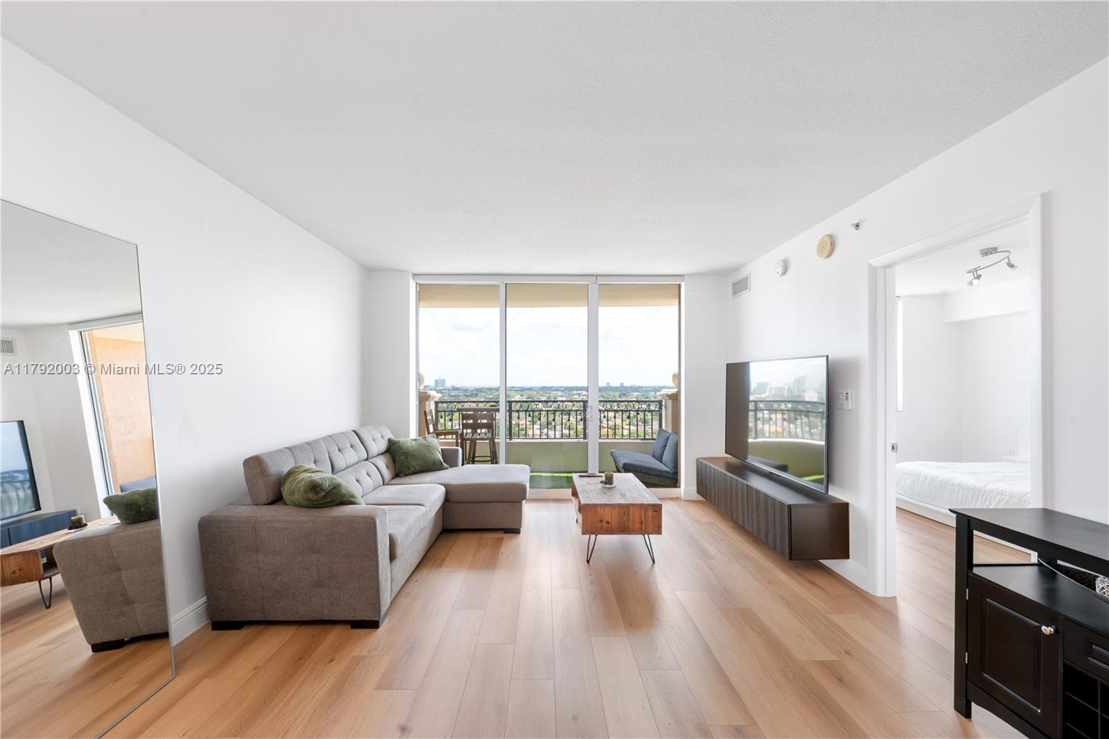 3232 Coral Way # 1507