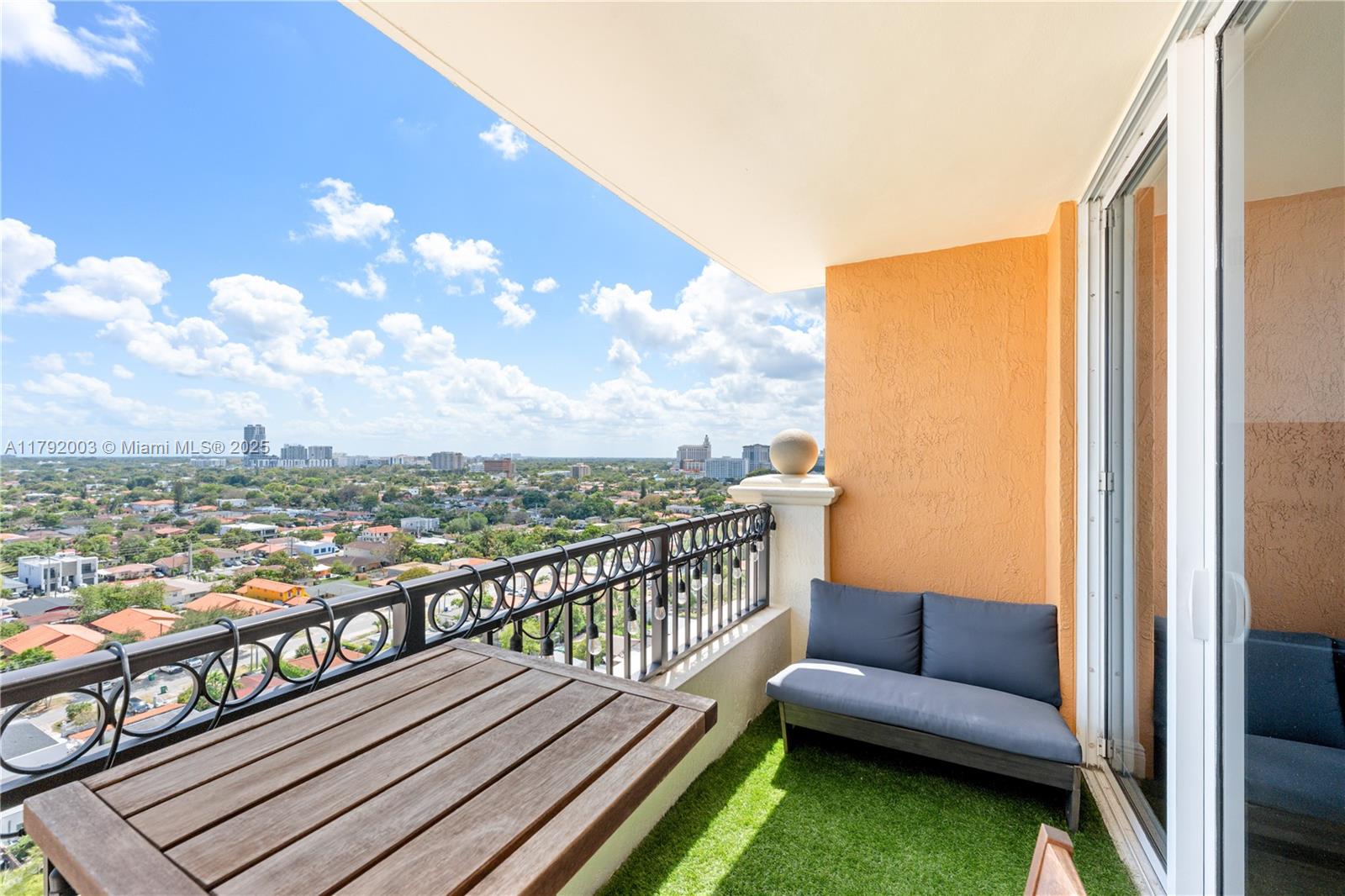 3232 Coral Way # 1507
