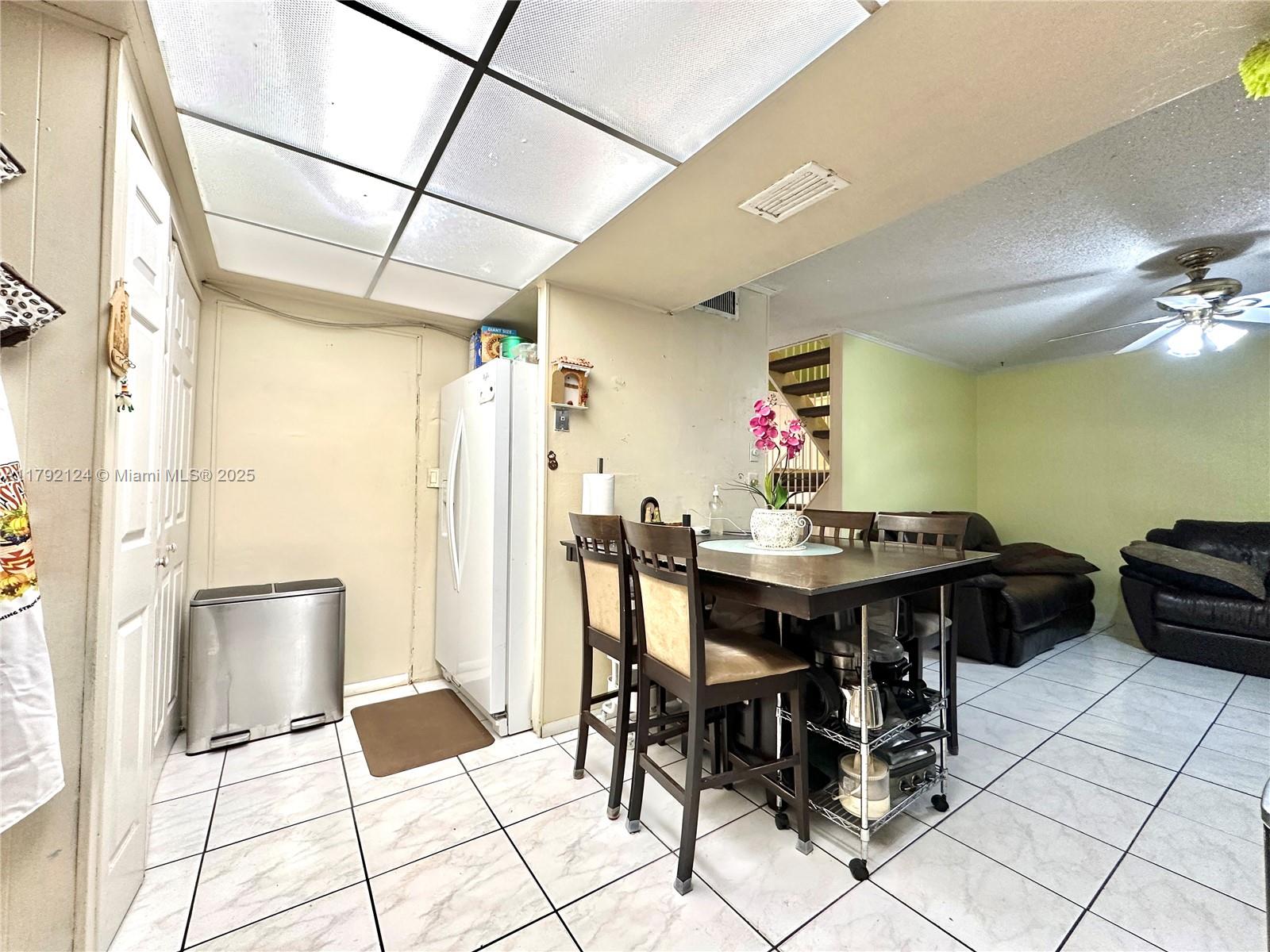 8135 W 9th Ave