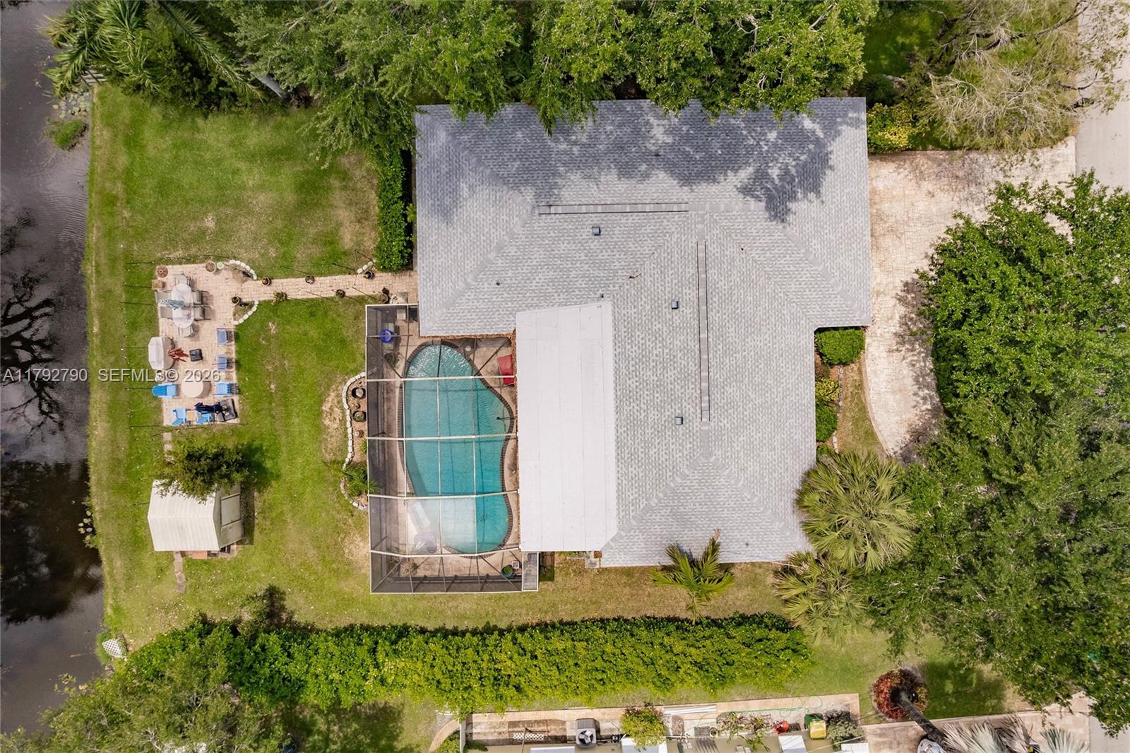 11560 NW 26th St
