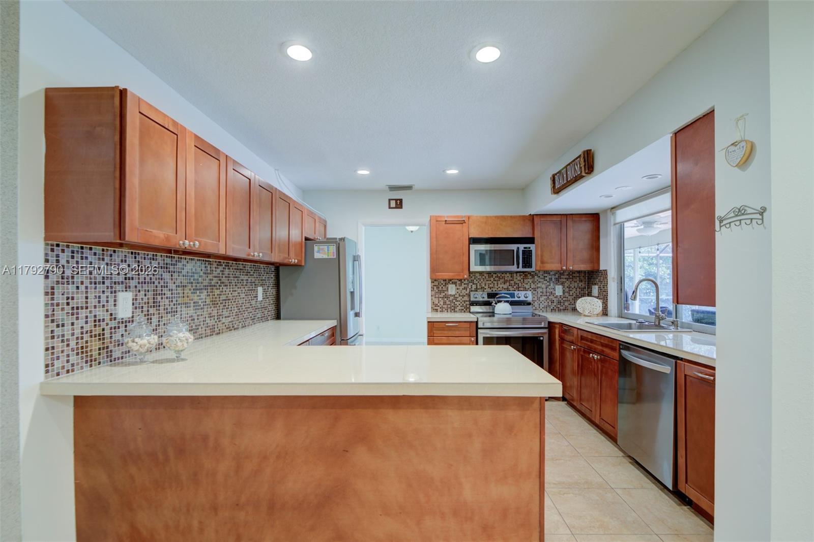 11560 NW 26th St