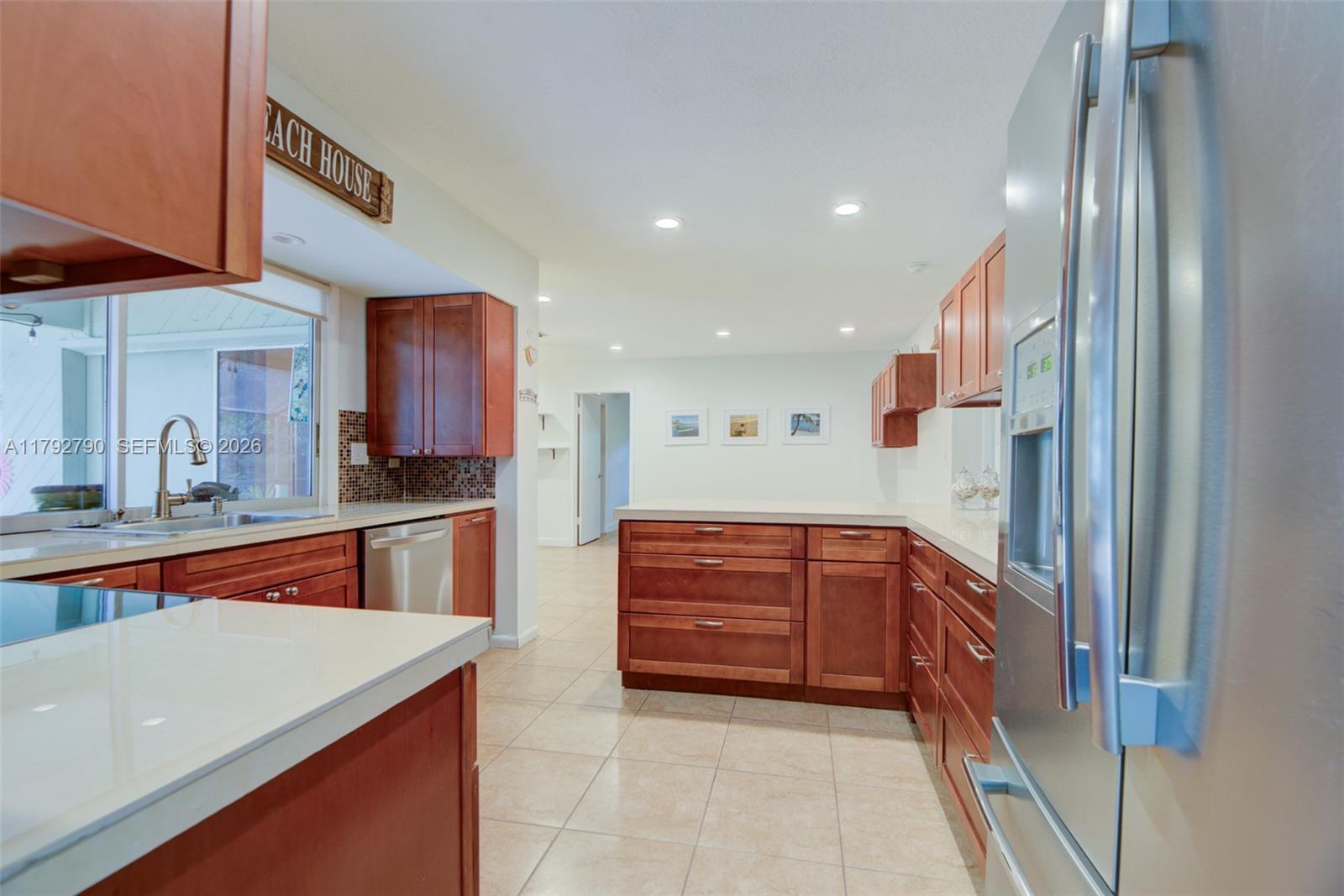 11560 NW 26th St