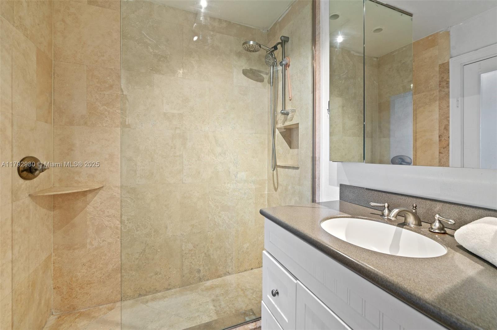 1770 E Las Olas Blvd # 507