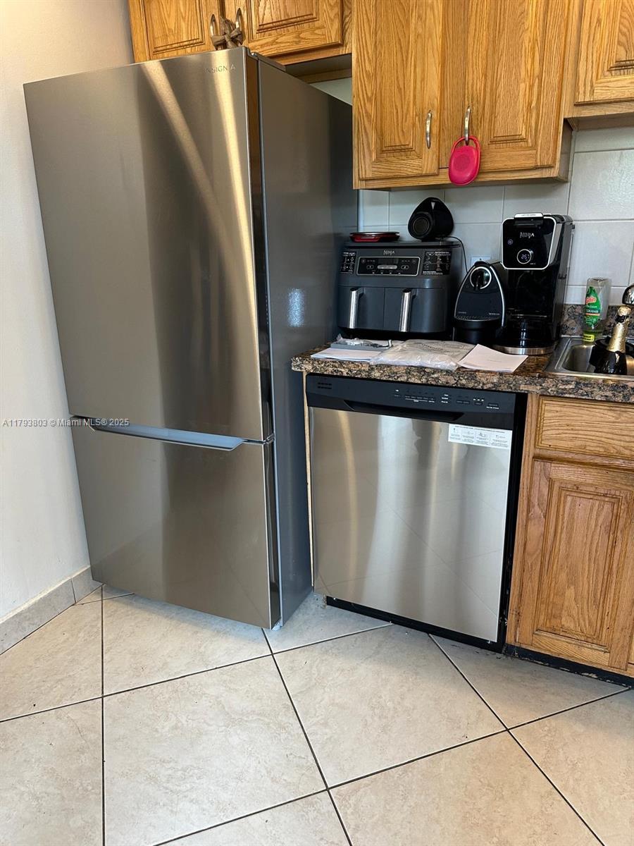 1770 NE 191st St # 1 Unit: 302-1