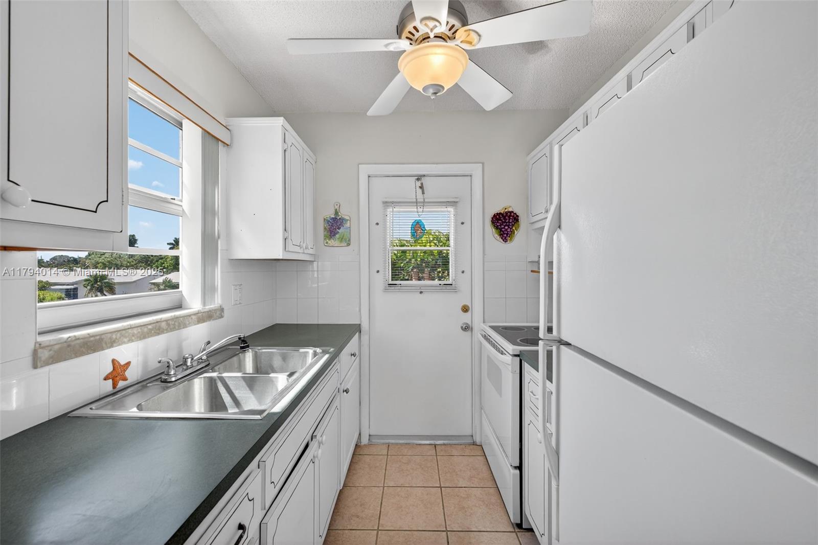 401 S Golf Blvd # 270